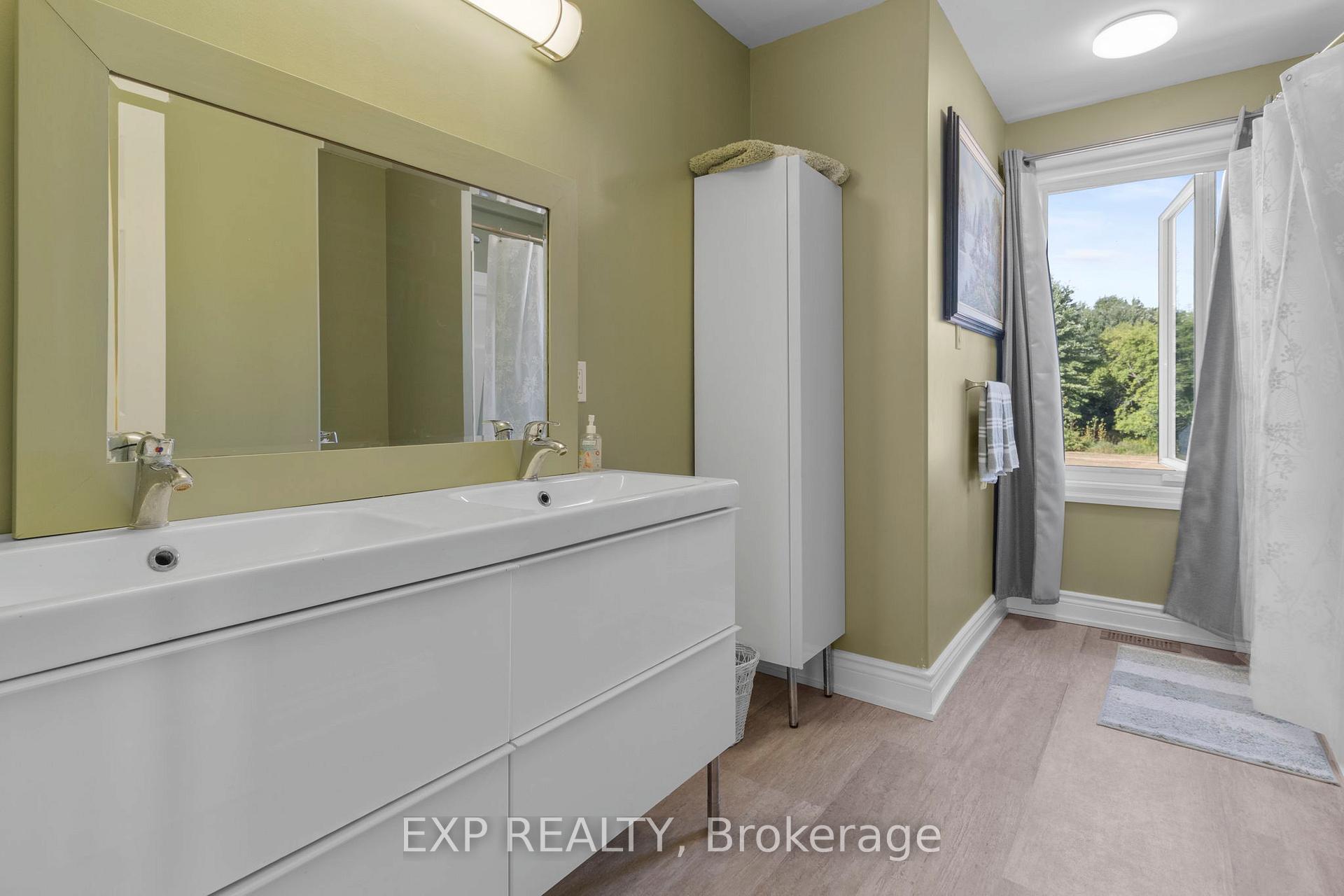 Photo 37 of 2406 County Rd 2, Edwardsburgh/Cardinal, Edwardsburgh/Cardinal Twp — HOMEH