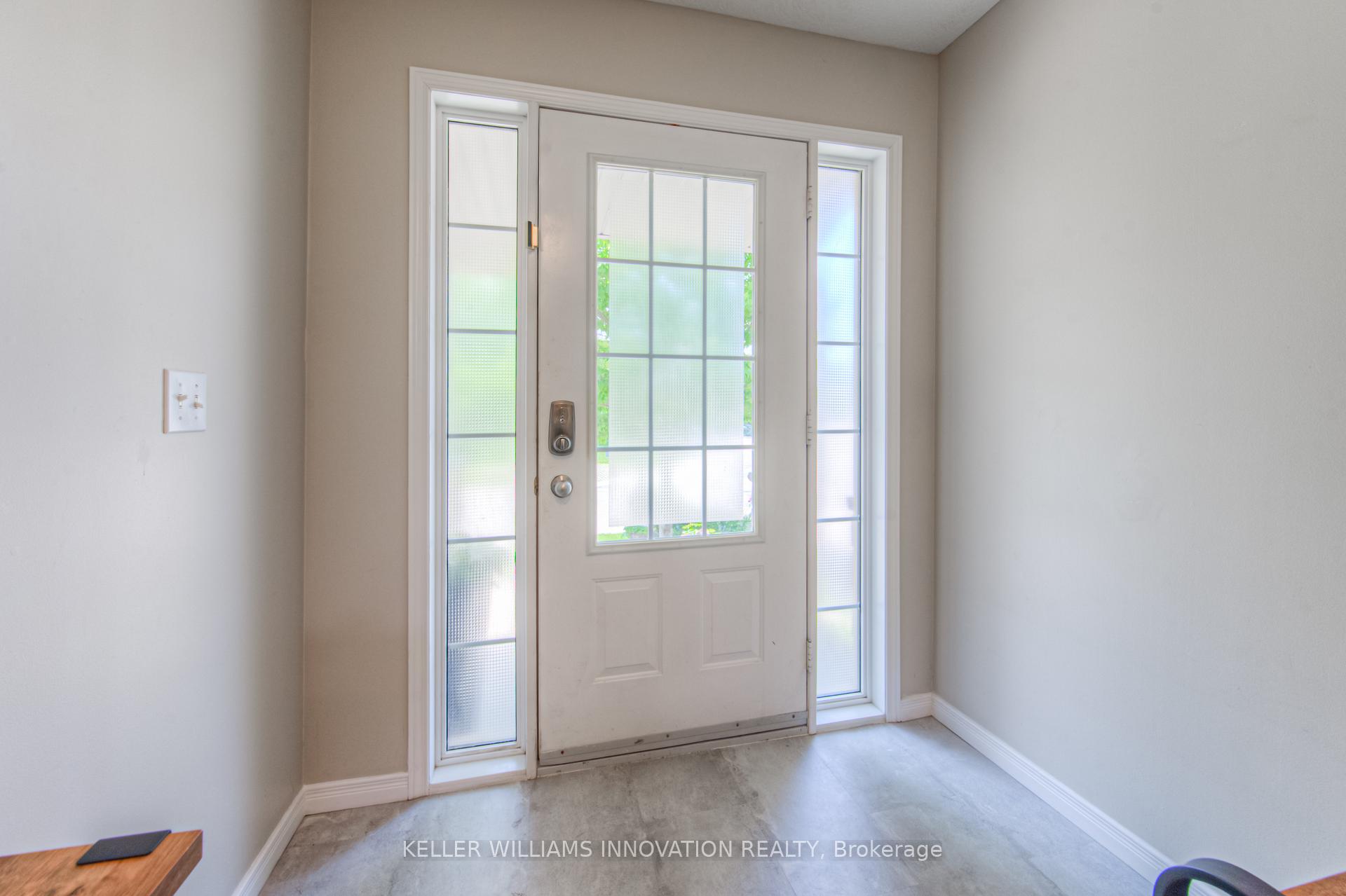 Photo 6 of Unit E32, 85 Bankside Drive, Kitchener — HOMEH