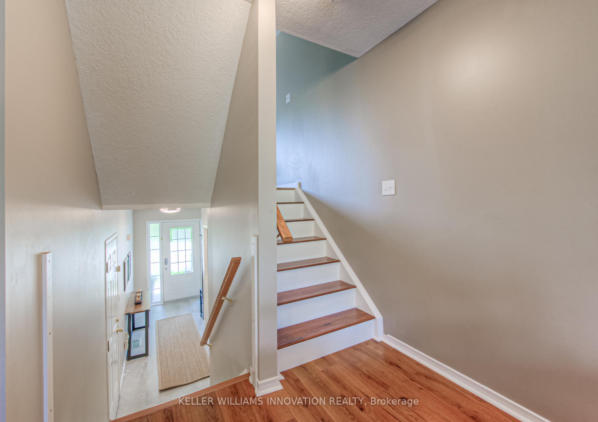 Photo 8 of Unit E32, 85 Bankside Drive, Kitchener — HOMEH