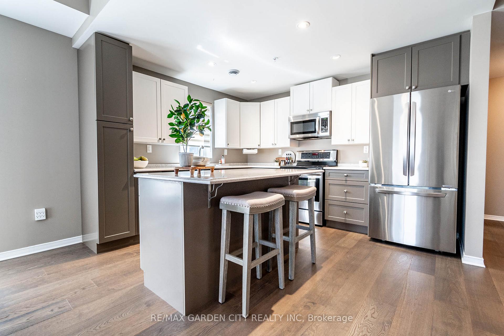 Photo 23 of Unit 208, 16 Sullivan Avenue, Thorold, Thorold Downtown — HOMEH