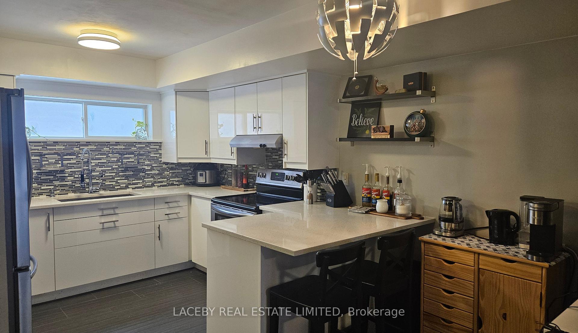 Photo 5 of Unit 49, 239 Ferndale Drive S, Barrie, Ardagh — HOMEH