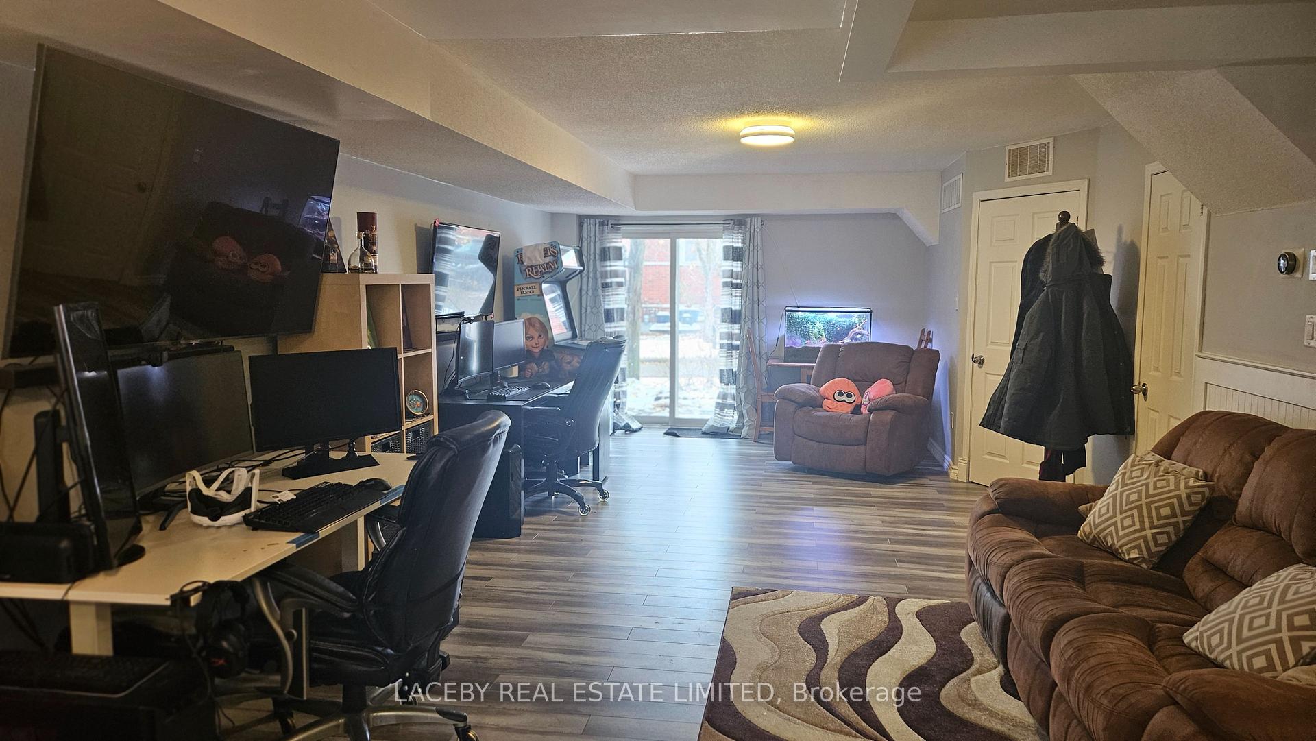 Photo 8 of Unit 49, 239 Ferndale Drive S, Barrie, Ardagh — HOMEH