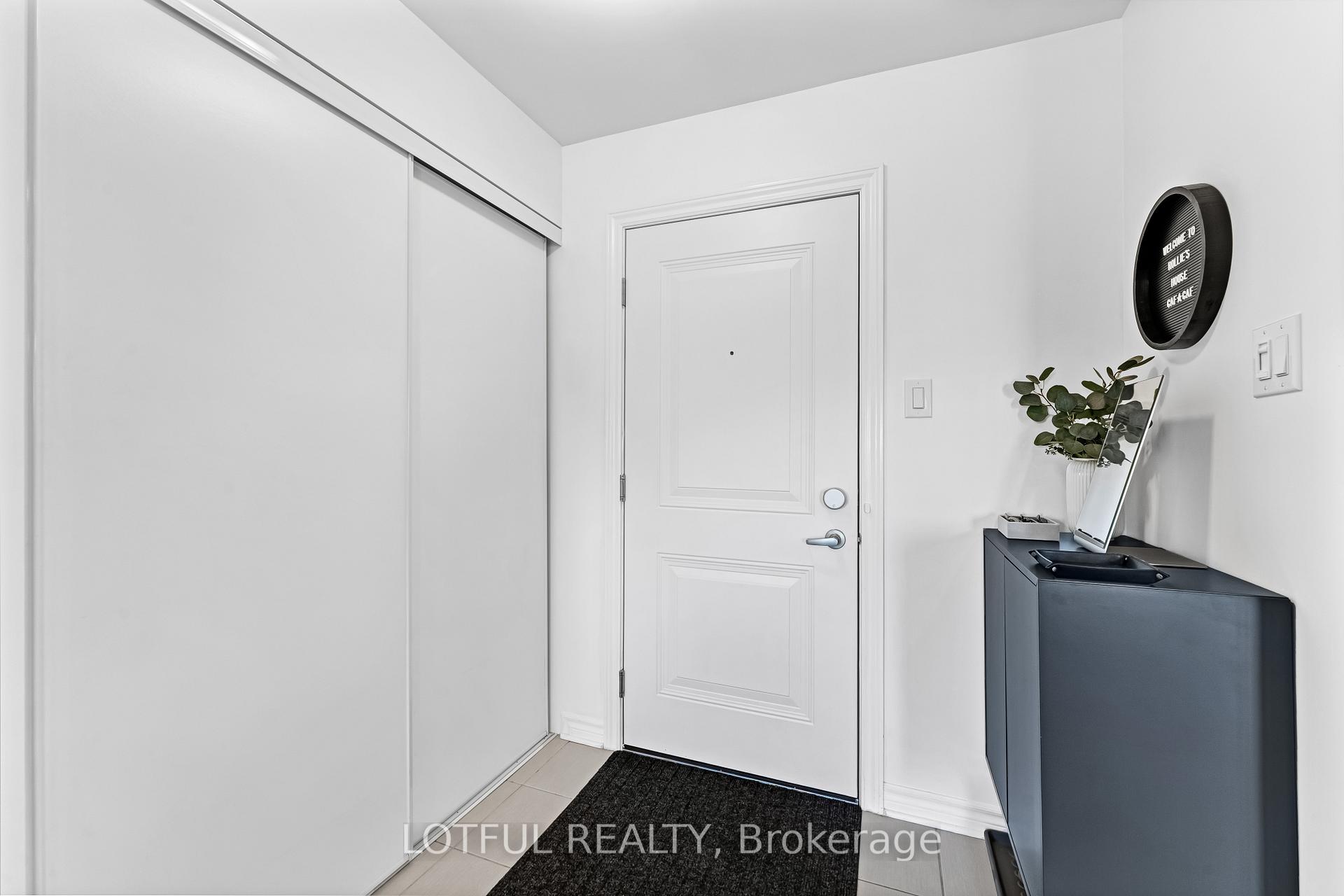 Photo 2 of Unit 8, 365 Tribeca Pvt, Ottawa, Barrhaven - Longfields — HOMEH