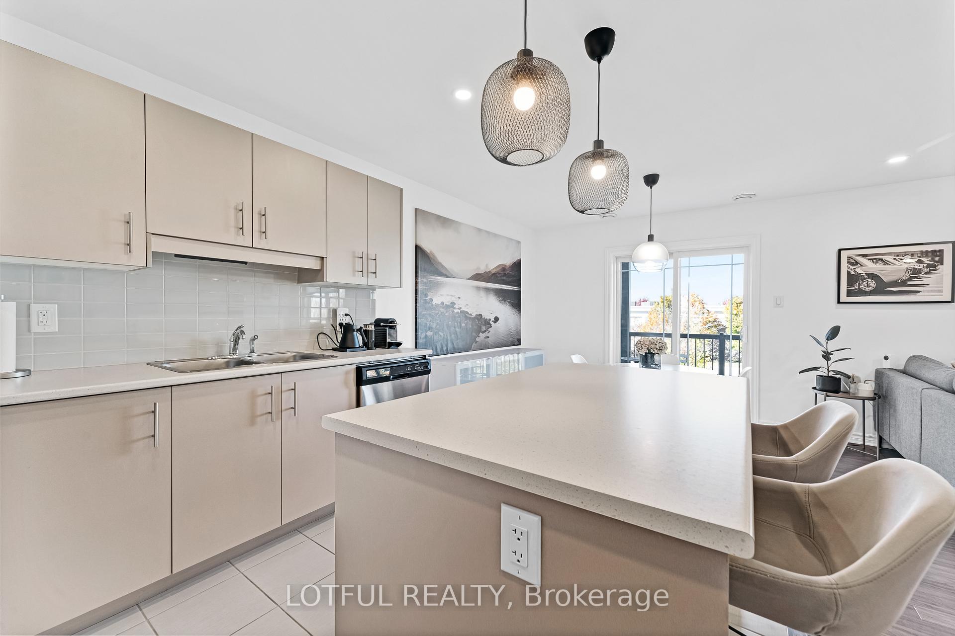 Photo 6 of Unit 8, 365 Tribeca Pvt, Ottawa, Barrhaven - Longfields — HOMEH