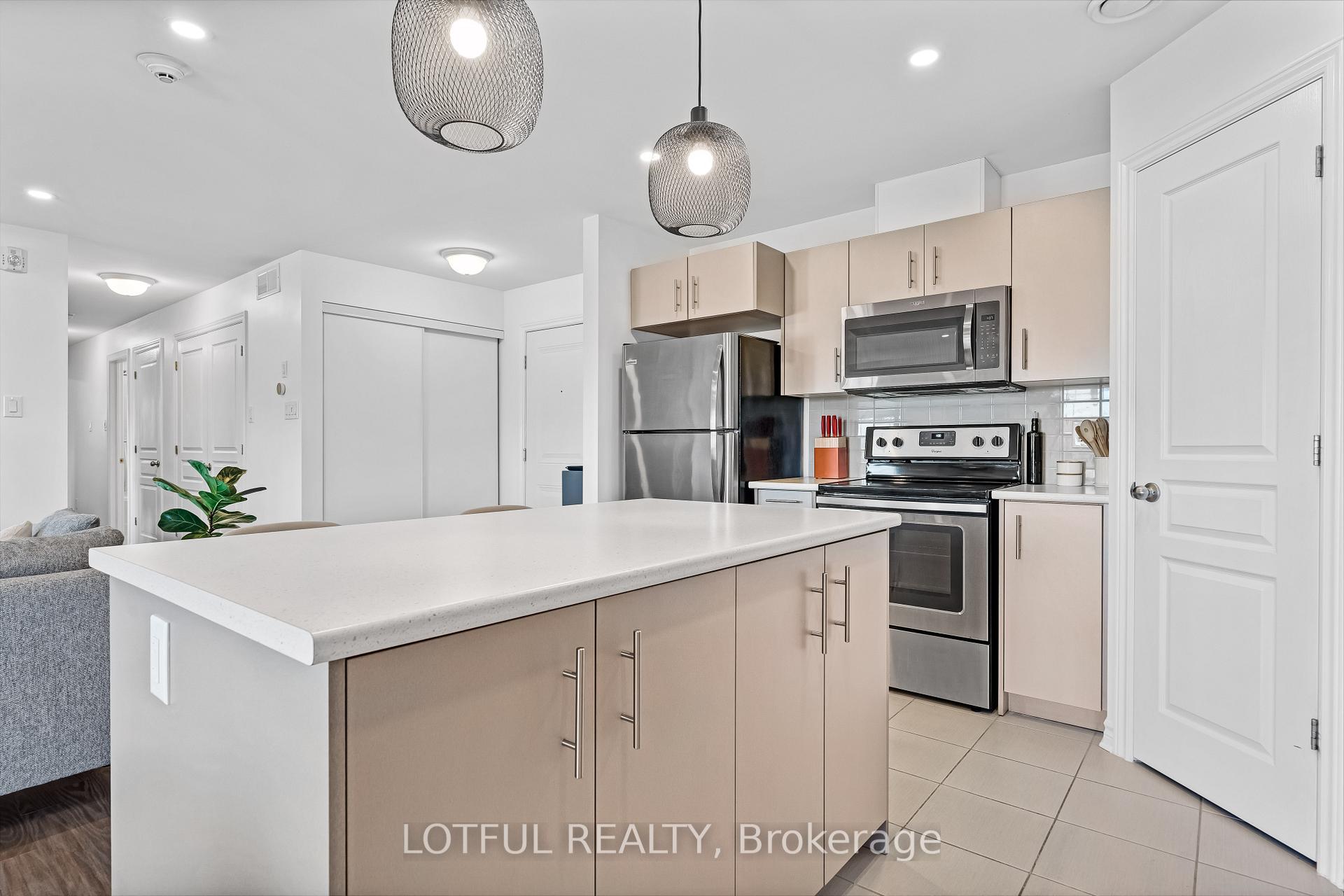 Photo 8 of Unit 8, 365 Tribeca Pvt, Ottawa, Barrhaven - Longfields — HOMEH