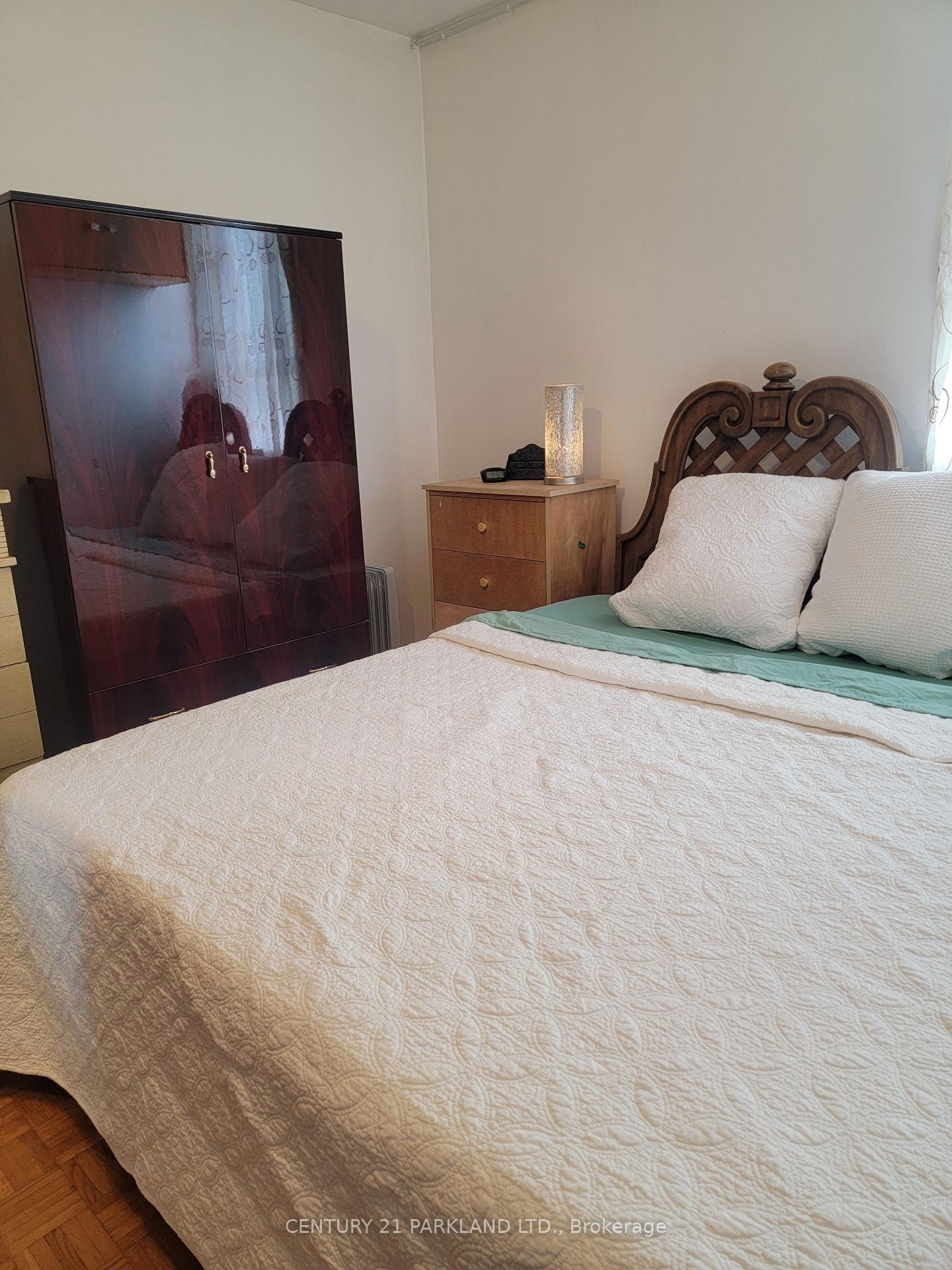 Photo 14 of Unit 1914, 1 Massey Square, Toronto, Crescent Town — HOMEH