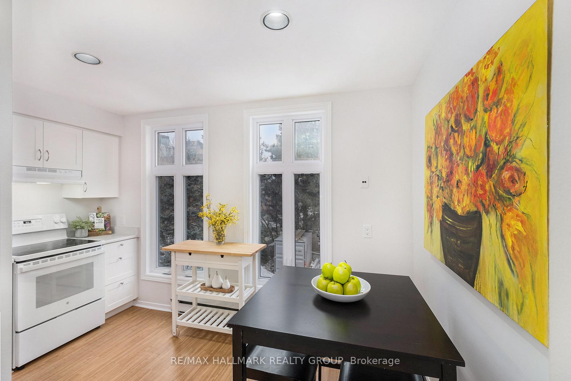 Photo 10 of Unit 15, 20 Charlevoix Street, Ottawa, Vanier — HOMEH