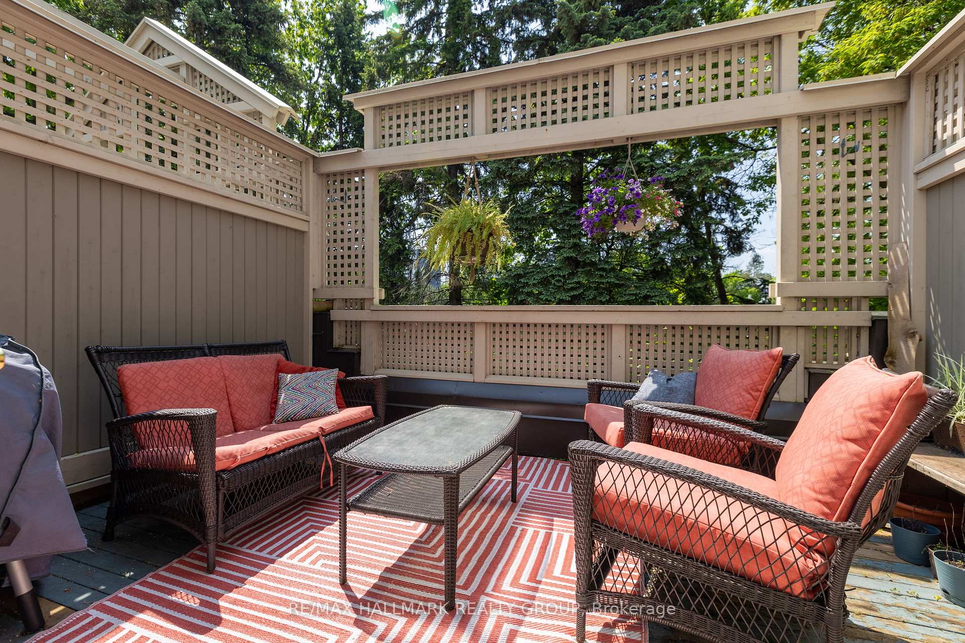 Photo 20 of Unit 15, 20 Charlevoix Street, Ottawa, Vanier — HOMEH