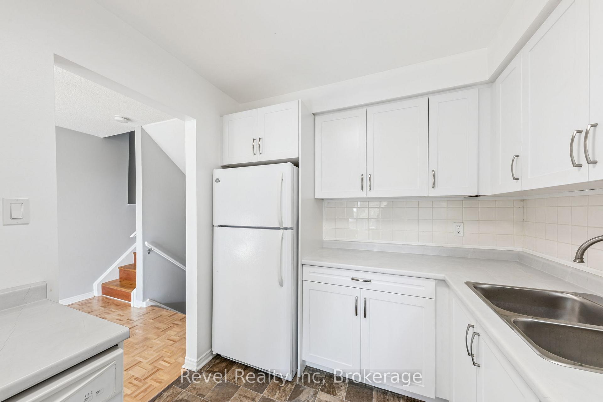 Photo 6 of Unit 74, 778 William Street, Midland — HOMEH