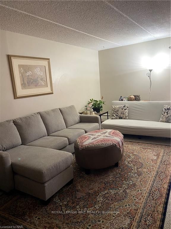 Photo 2 of Unit 407, 198 Scott Street, St. Catharines, Fairview — HOMEH