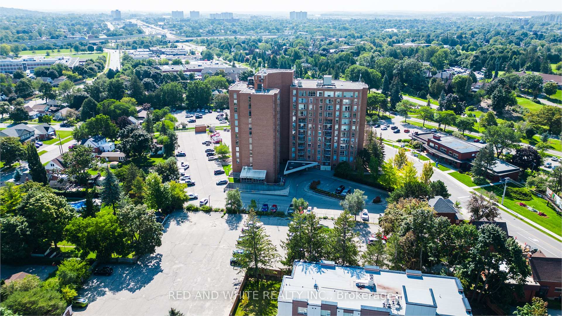 Photo 41 of Unit 1209, 1414 King Street E, Kitchener — HOMEH