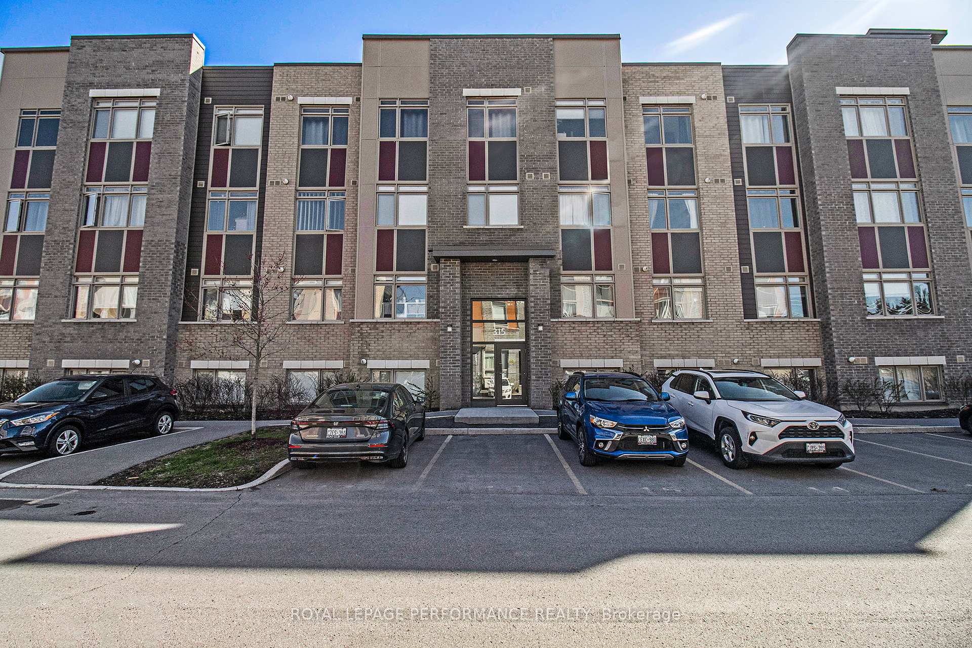 Front of Unit L02, 315 Terravita