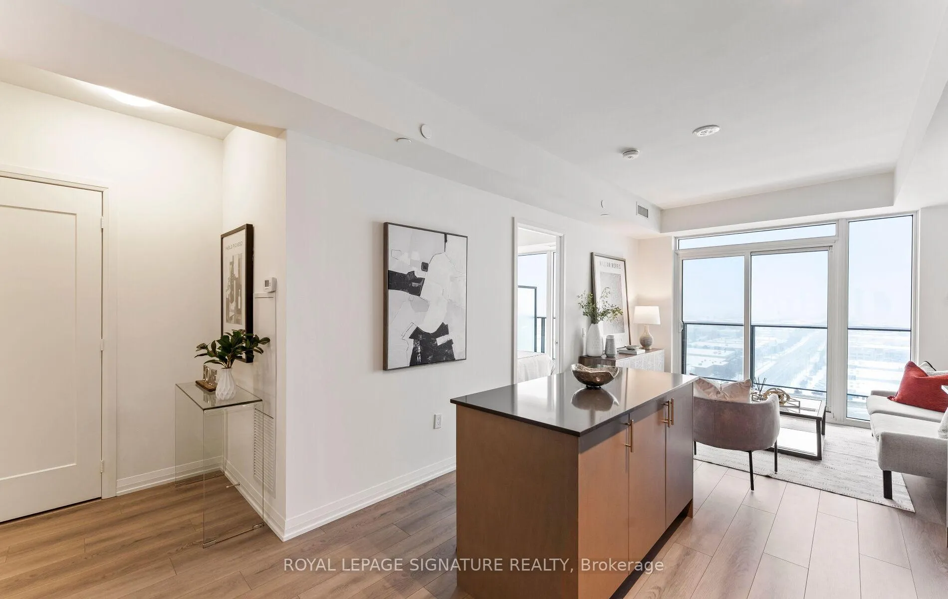 Photo 6 of Unit 1922, 8960 Jane Street, Vaughan, Vellore Village — HOMEH
