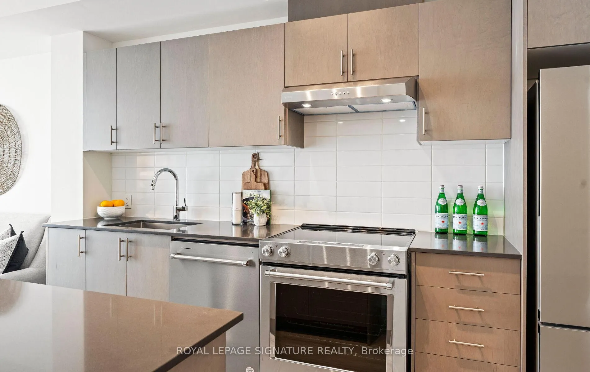 Photo 8 of Unit 1922, 8960 Jane Street, Vaughan, Vellore Village — HOMEH