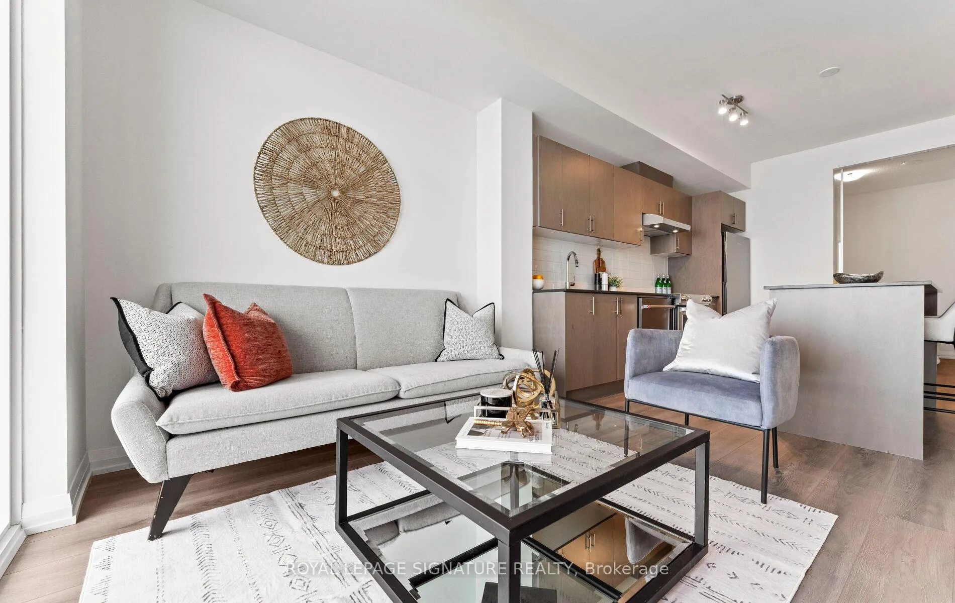 Photo 12 of Unit 1922, 8960 Jane Street, Vaughan, Vellore Village — HOMEH