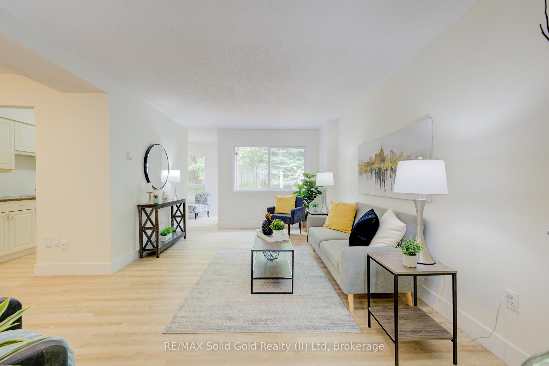Photo 6 of Unit 3, 524 Beechwood Drive, Waterloo — HOMEH
