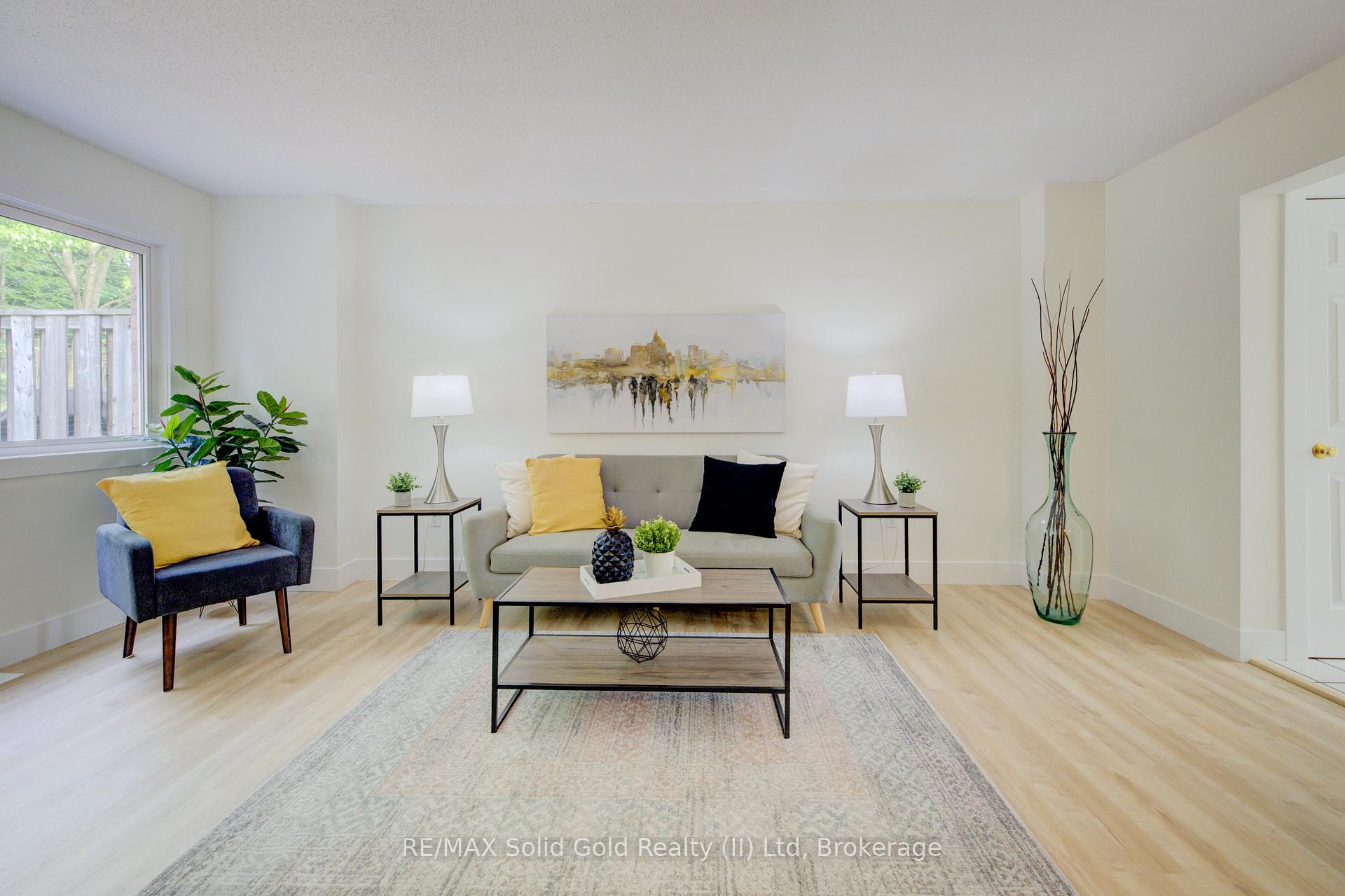 Photo 7 of Unit 3, 524 Beechwood Drive, Waterloo — HOMEH