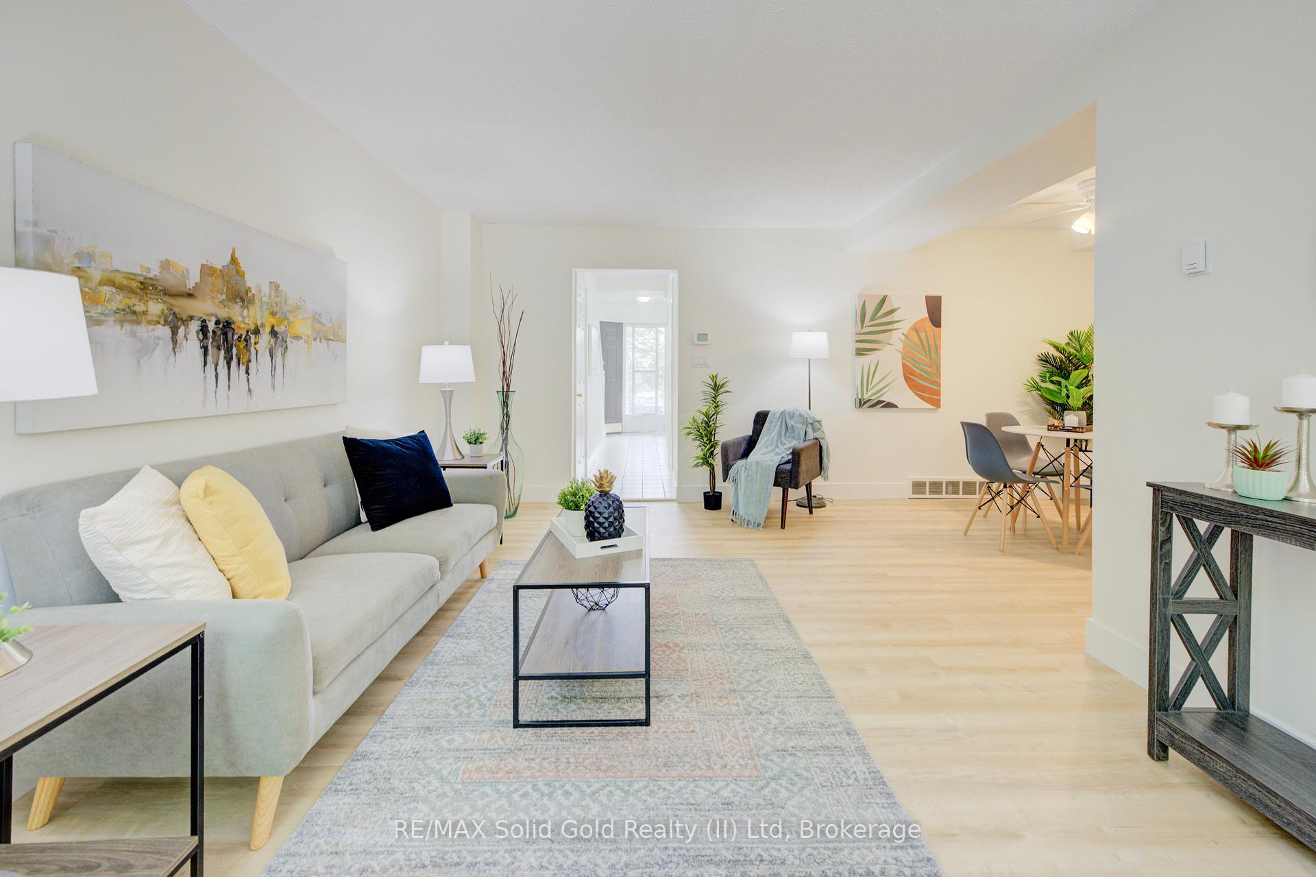 Photo 8 of Unit 3, 524 Beechwood Drive, Waterloo — HOMEH