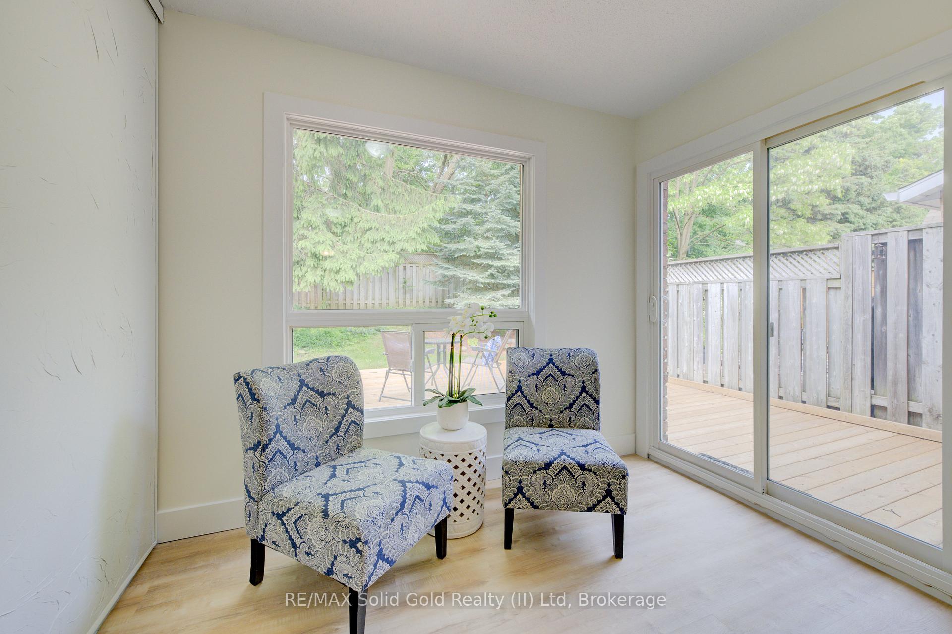 Photo 10 of Unit 3, 524 Beechwood Drive, Waterloo — HOMEH