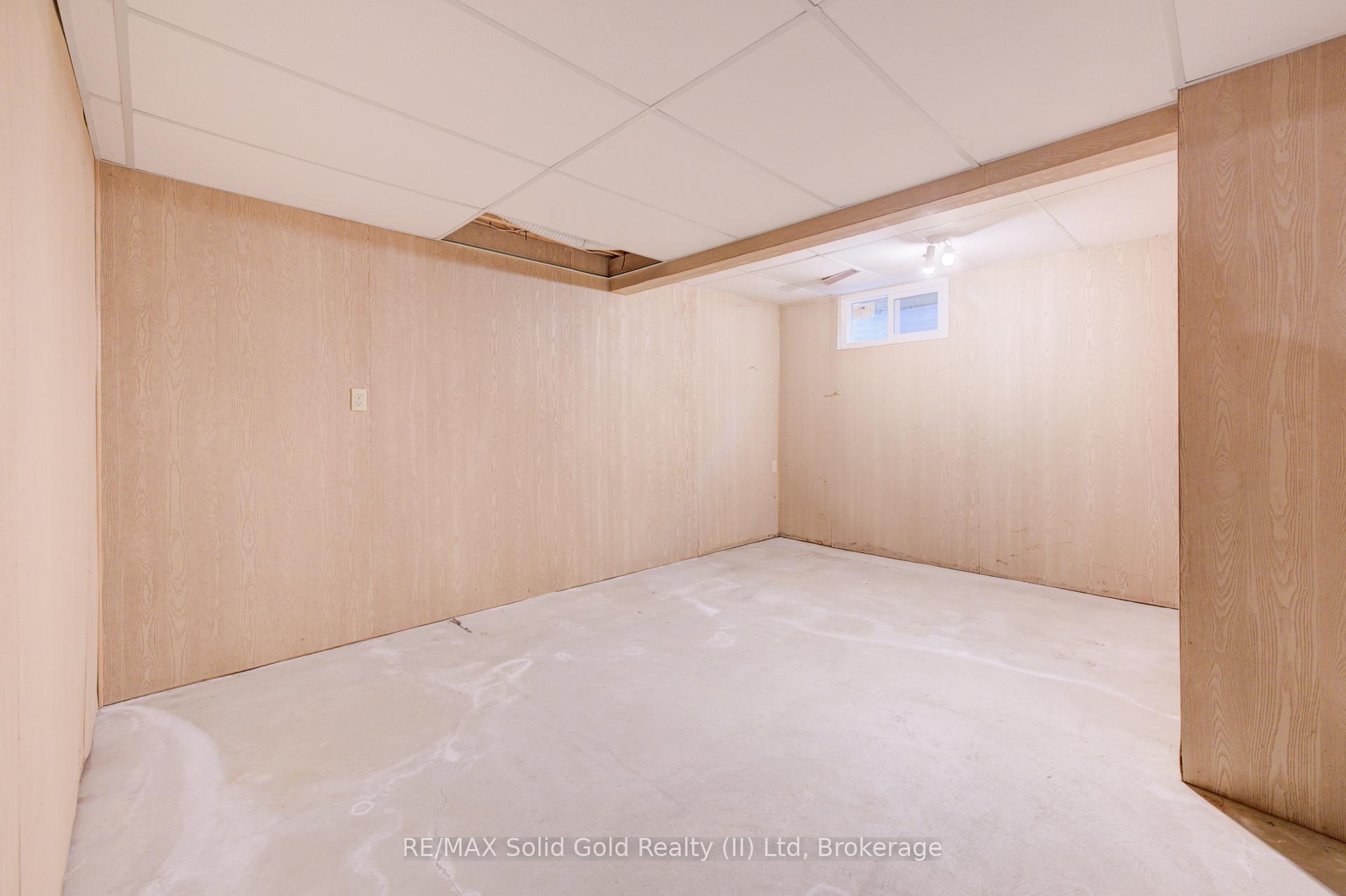 Photo 24 of Unit 3, 524 Beechwood Drive, Waterloo — HOMEH