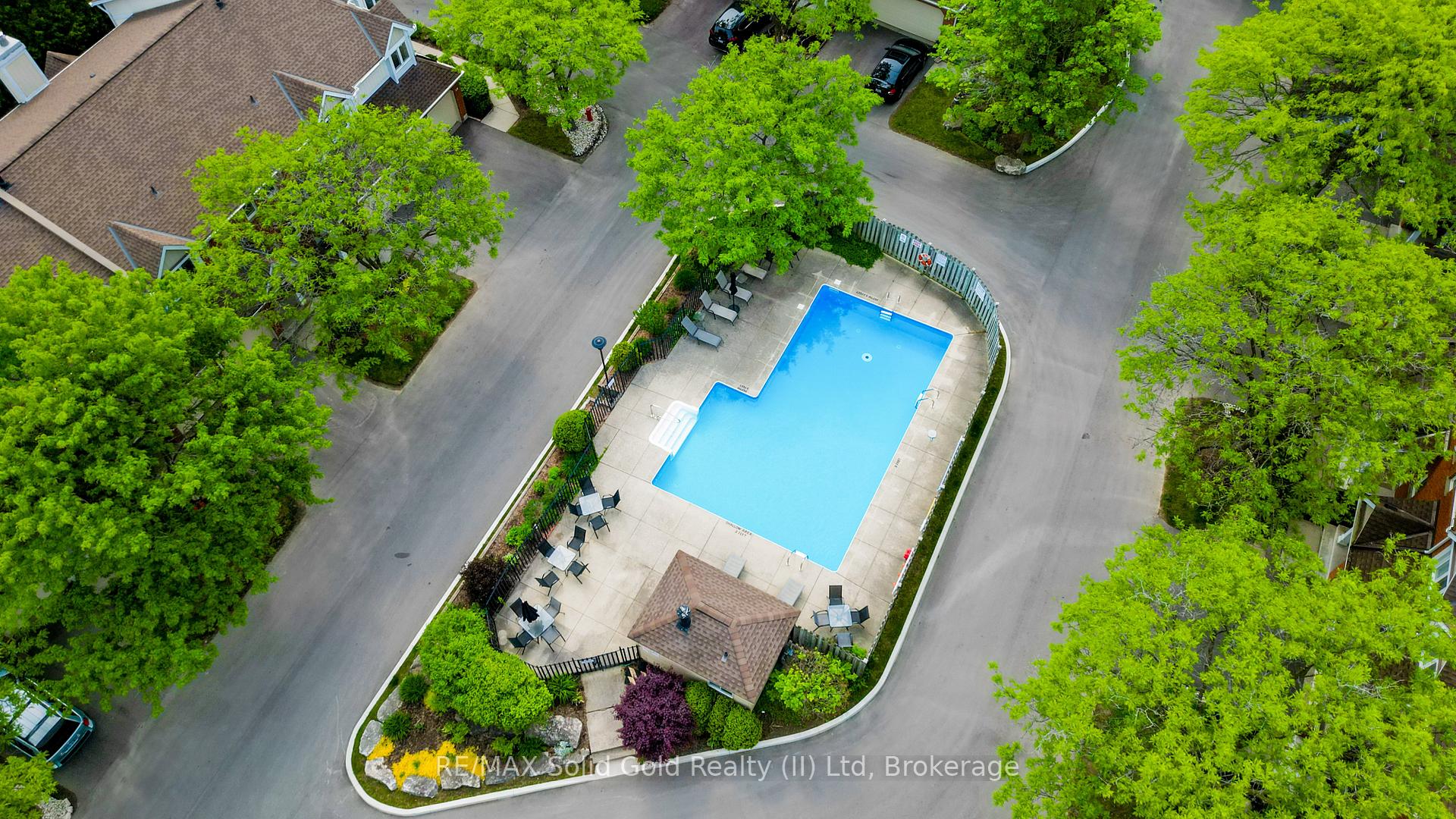 Photo 30 of Unit 3, 524 Beechwood Drive, Waterloo — HOMEH