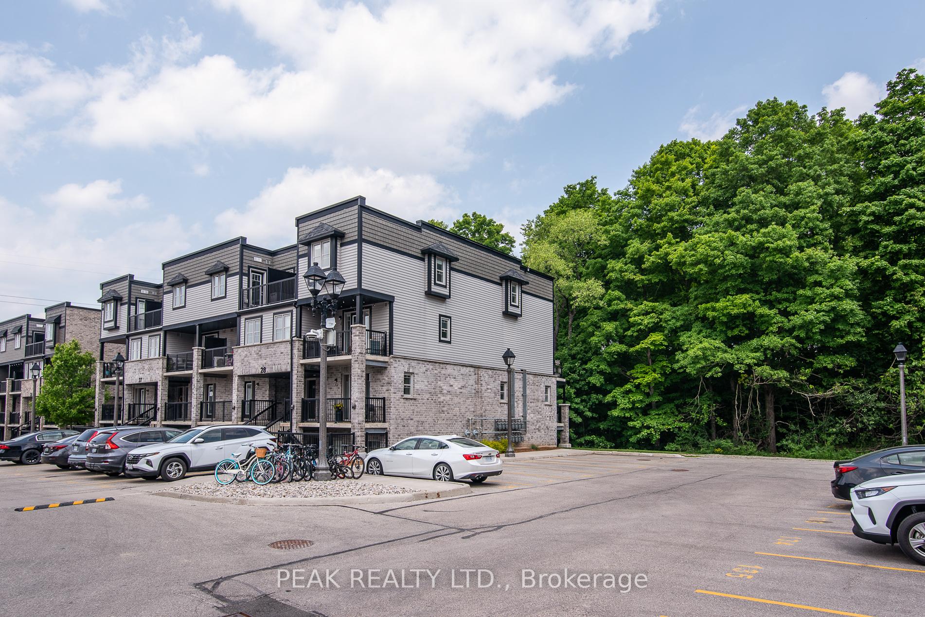 Photo 2 of Unit 28F, 1989 Ottawa Street S, Kitchener — HOMEH