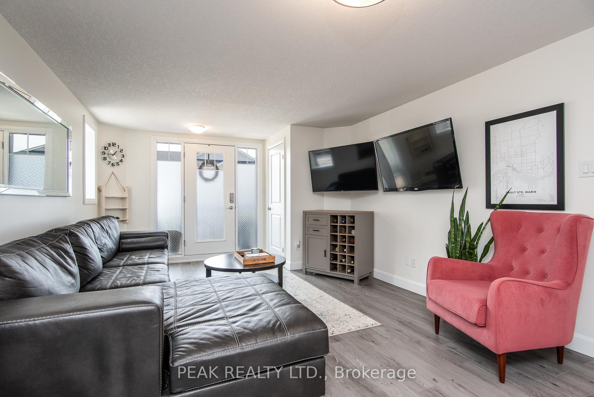 Photo 6 of Unit 28F, 1989 Ottawa Street S, Kitchener — HOMEH