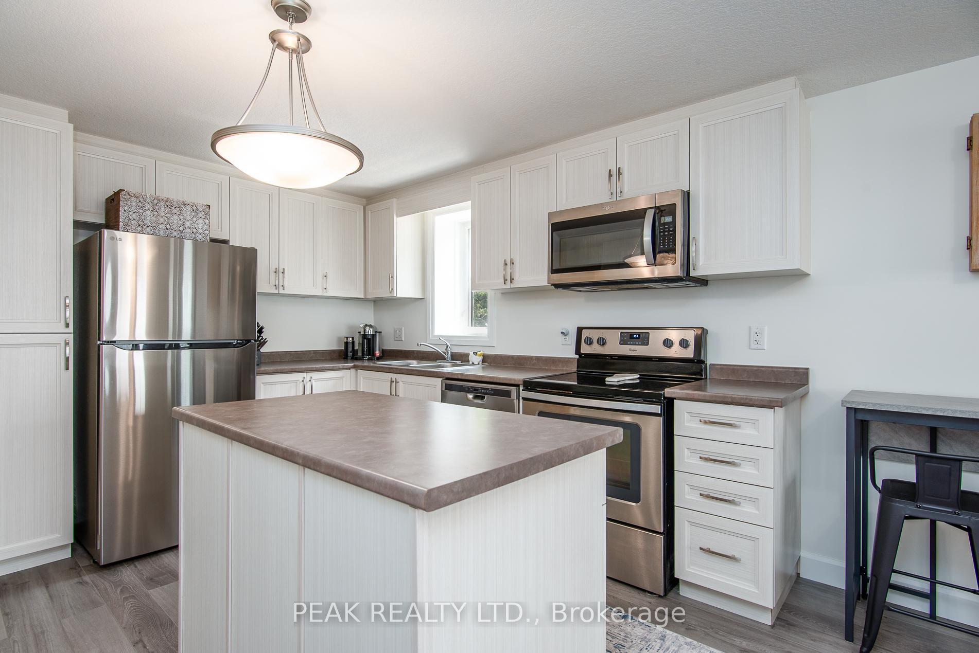 Photo 9 of Unit 28F, 1989 Ottawa Street S, Kitchener — HOMEH