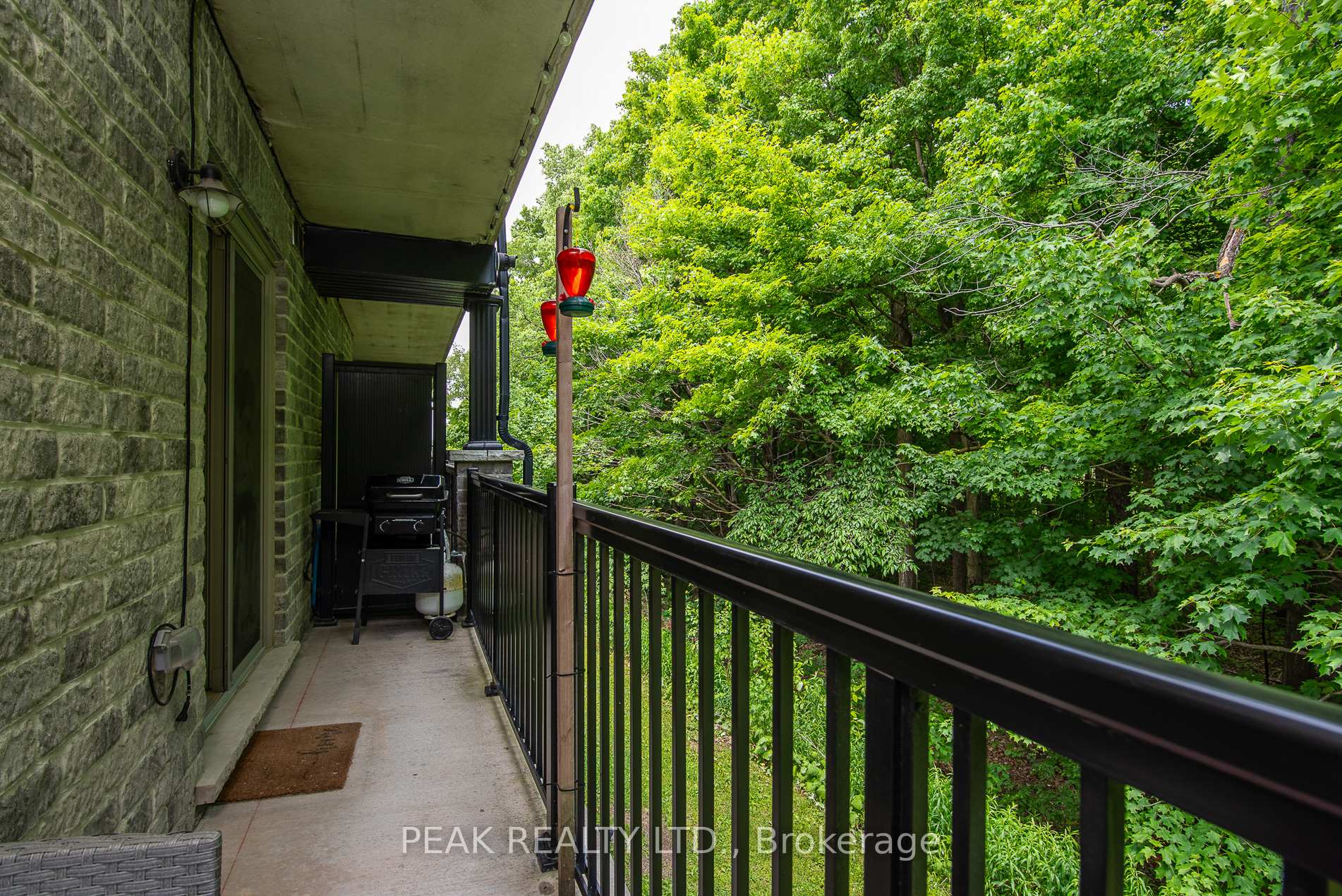 Photo 17 of Unit 28F, 1989 Ottawa Street S, Kitchener — HOMEH