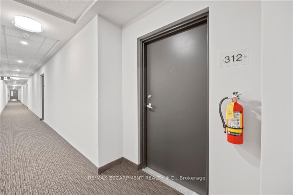 Photo 7 of Unit 312, 212 Lakeport Road, St. Catharines, Lakeport — HOMEH