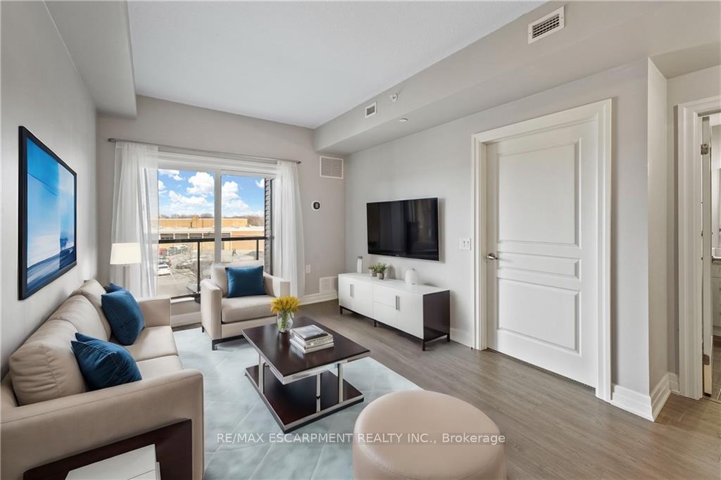 Photo 12 of Unit 312, 212 Lakeport Road, St. Catharines, Lakeport — HOMEH
