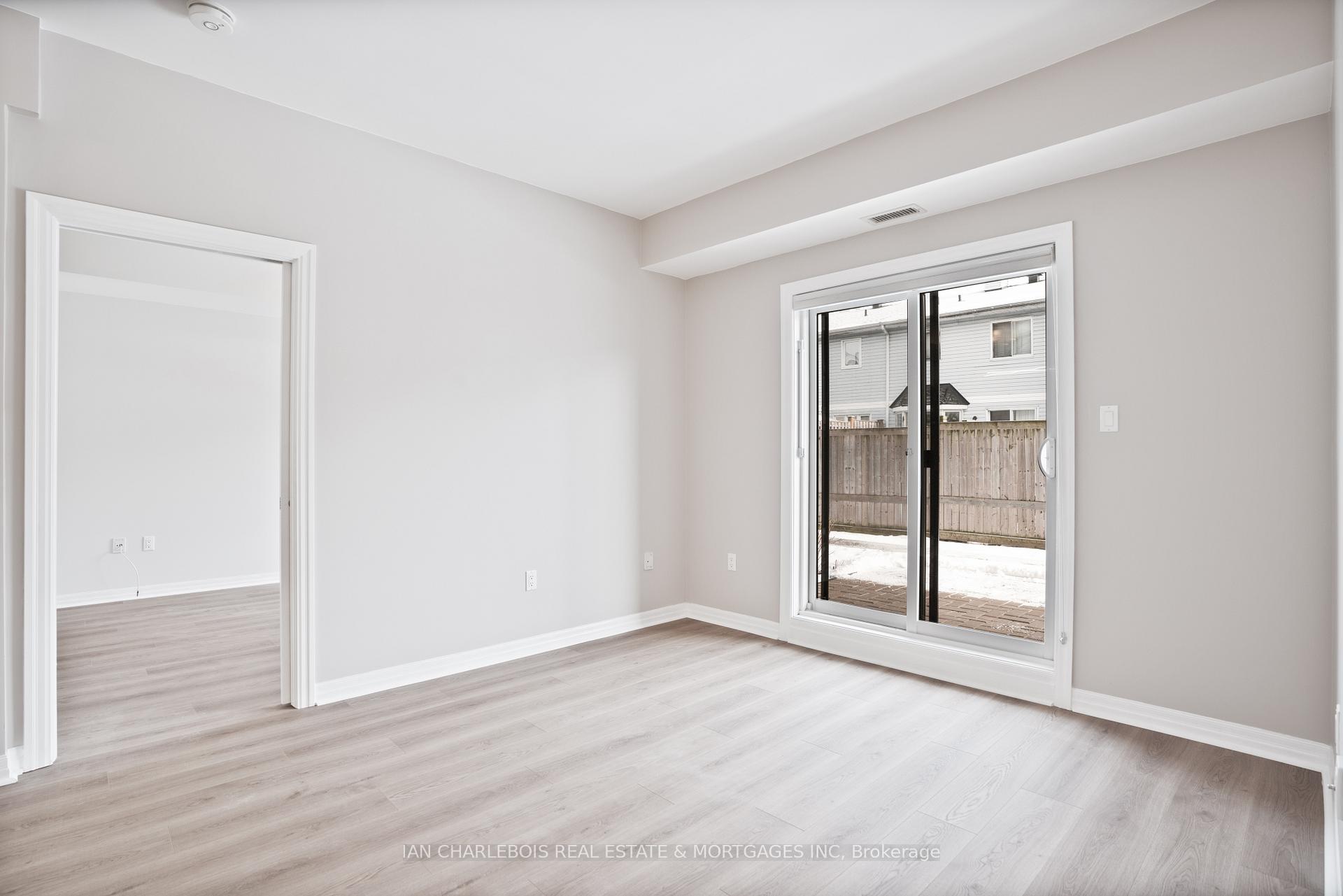 Photo 11 of Unit 104, 225 Winterfell, Ottawa, Hunt Club Park — HOMEH