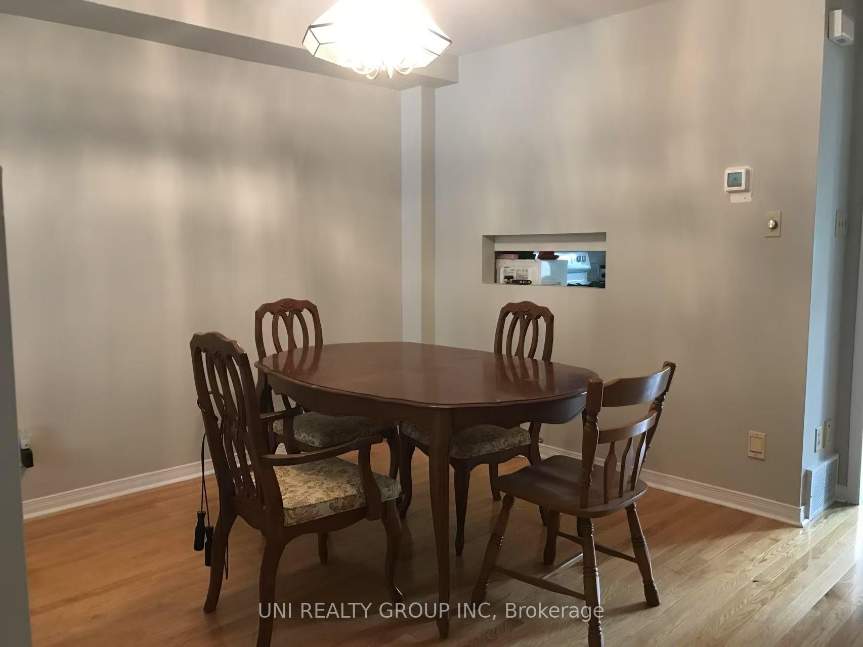 Photo 2 of 68 Greenfield Avenue, Ottawa, Ottawa East — HOMEH