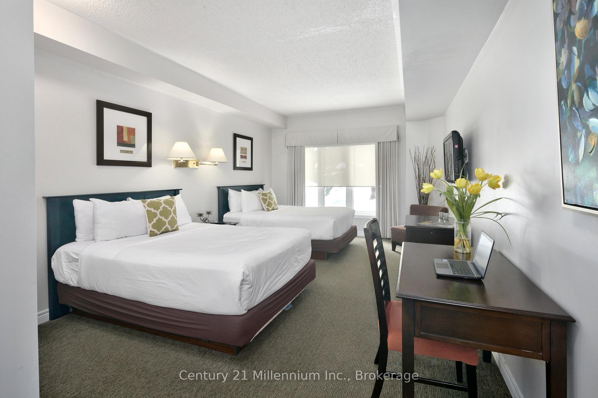Photo 27 of Unit 19, 152 Fairway Crescent, Collingwood — HOMEH