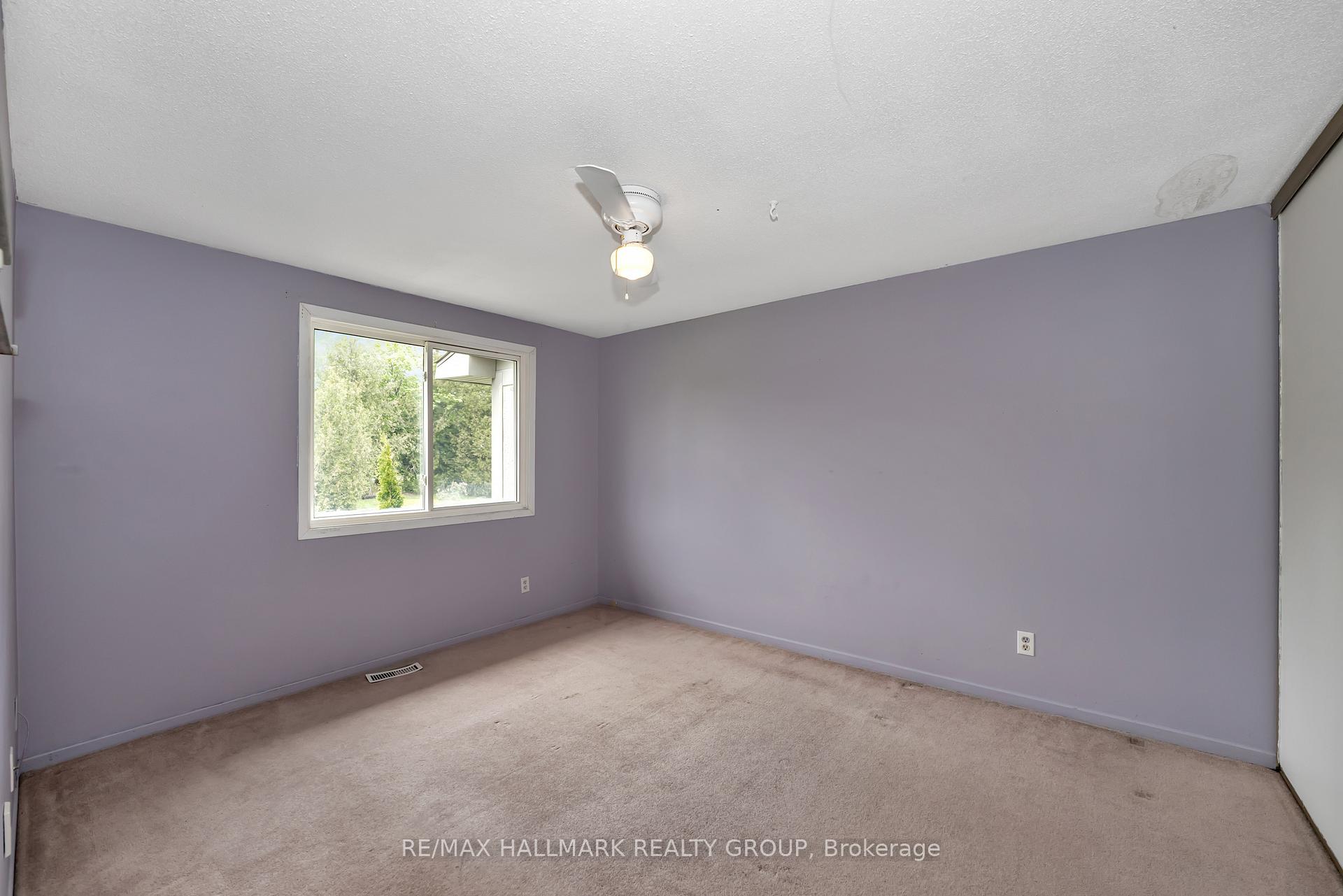 Photo 19 of 247 Pickford Drive, Ottawa, Kanata - Katimavik — HOMEH
