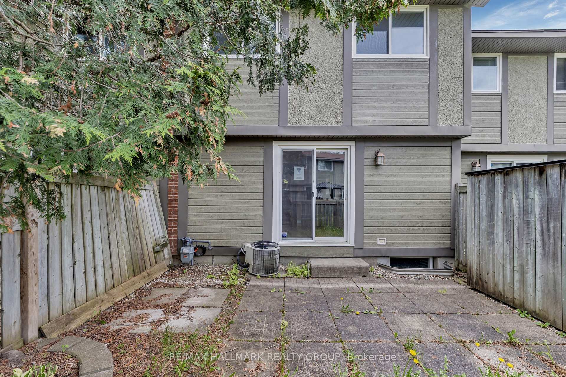 Photo 28 of 247 Pickford Drive, Ottawa, Kanata - Katimavik — HOMEH