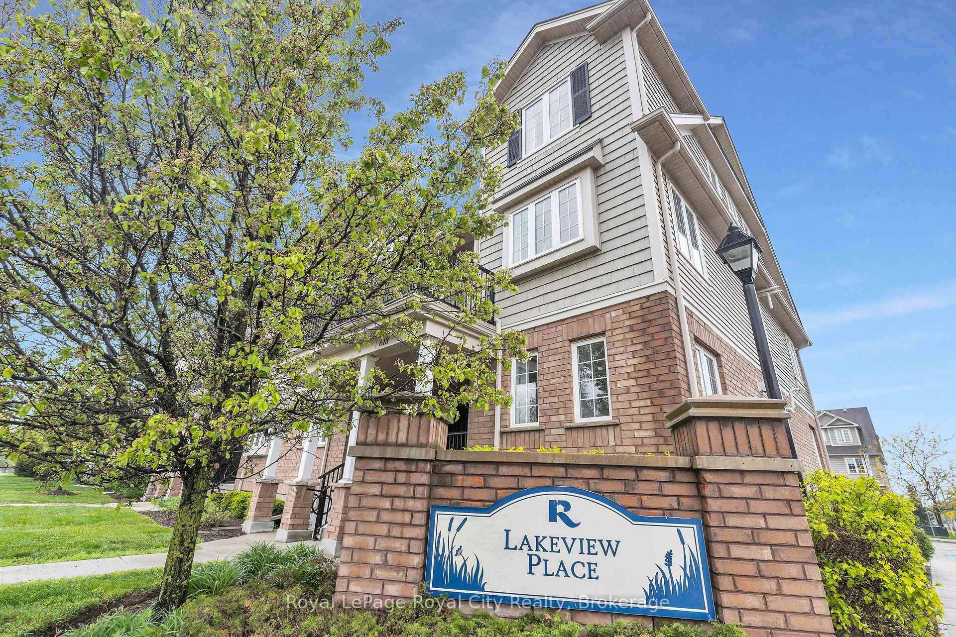 Photo 1 of Unit A, 616 Woodlawn Road, Guelph, Victoria North — HOMEH