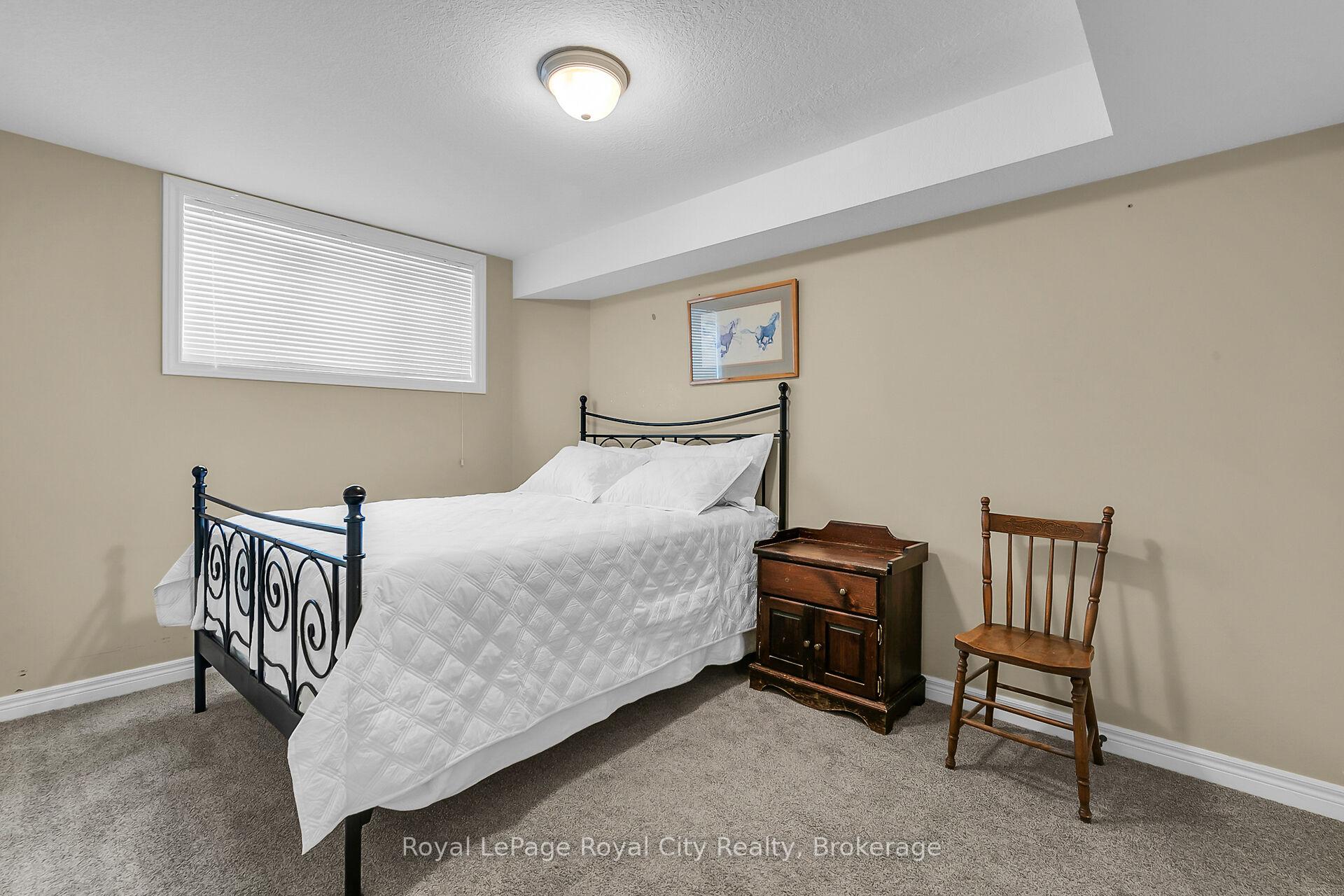 Photo 13 of Unit A, 616 Woodlawn Road, Guelph, Victoria North — HOMEH
