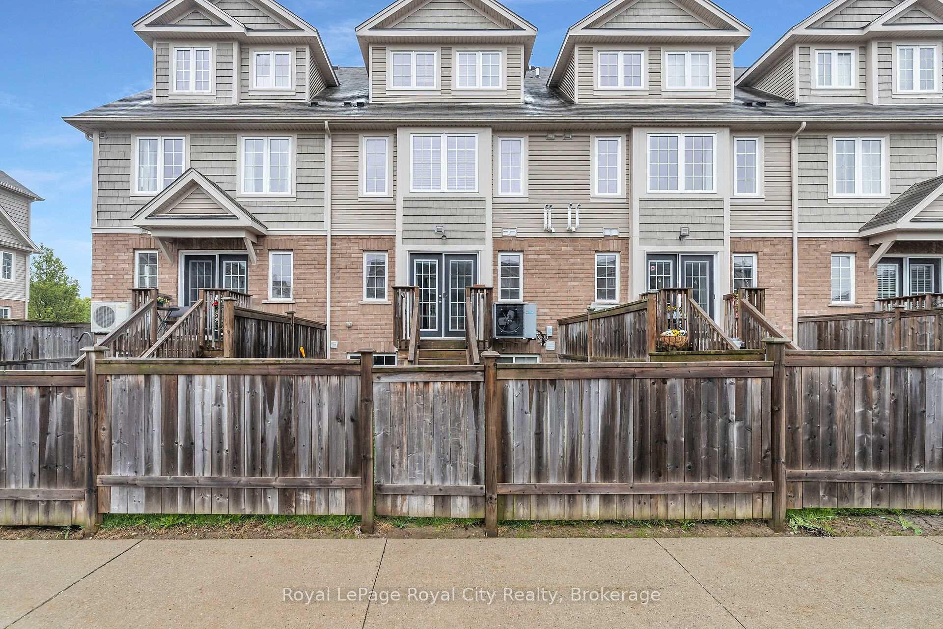 Photo 19 of Unit A, 616 Woodlawn Road, Guelph, Victoria North — HOMEH