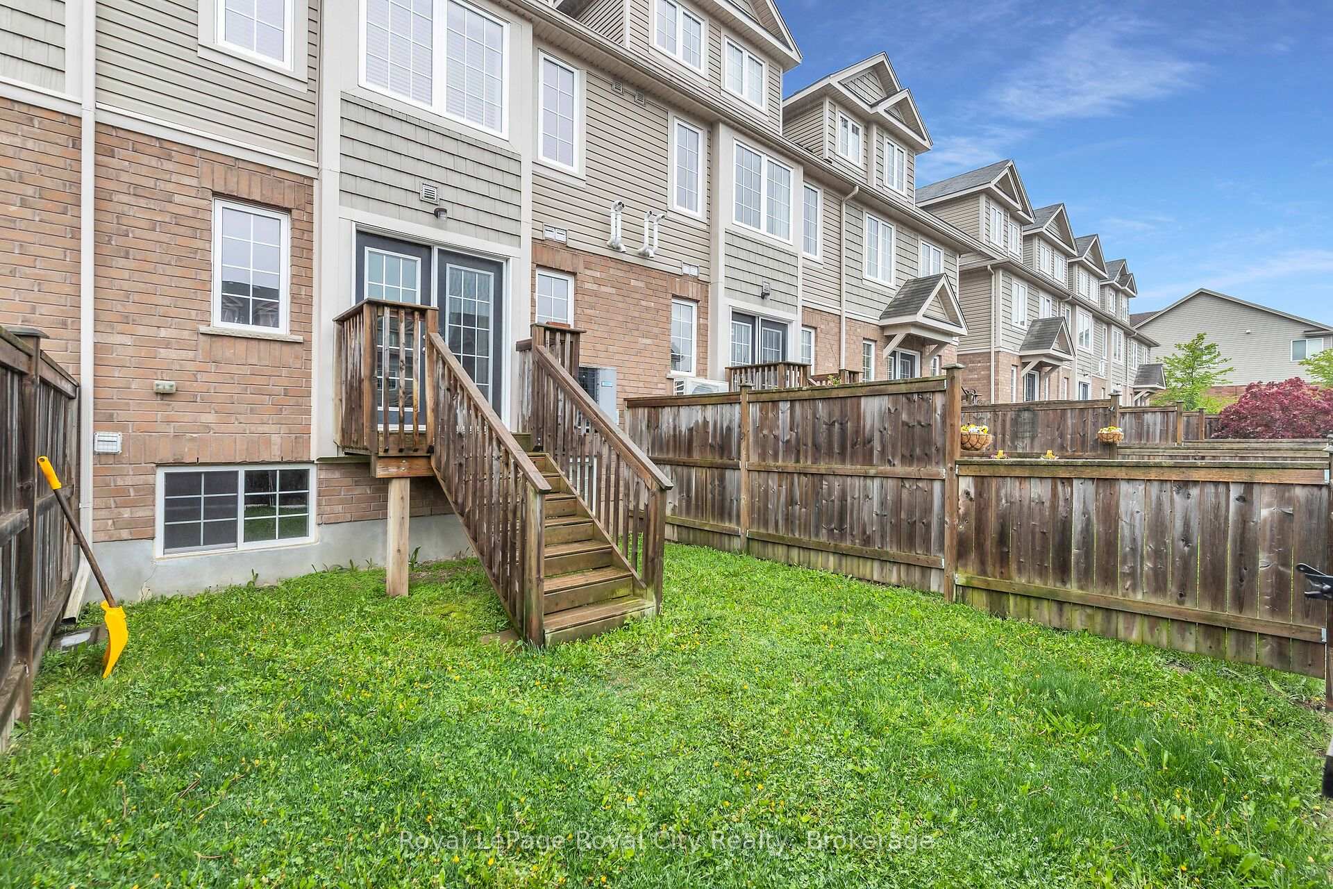Photo 21 of Unit A, 616 Woodlawn Road, Guelph, Victoria North — HOMEH