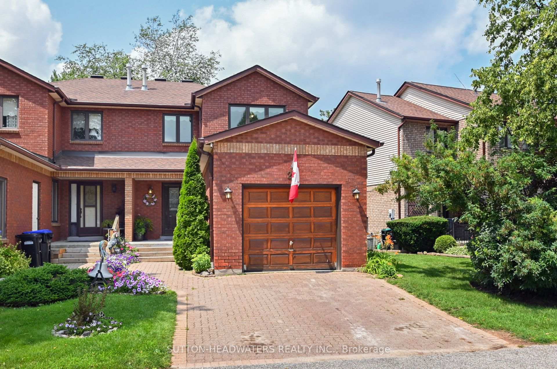 Photo 2 of 29 Parkette Drive, New Tecumseth, Alliston — HOMEH