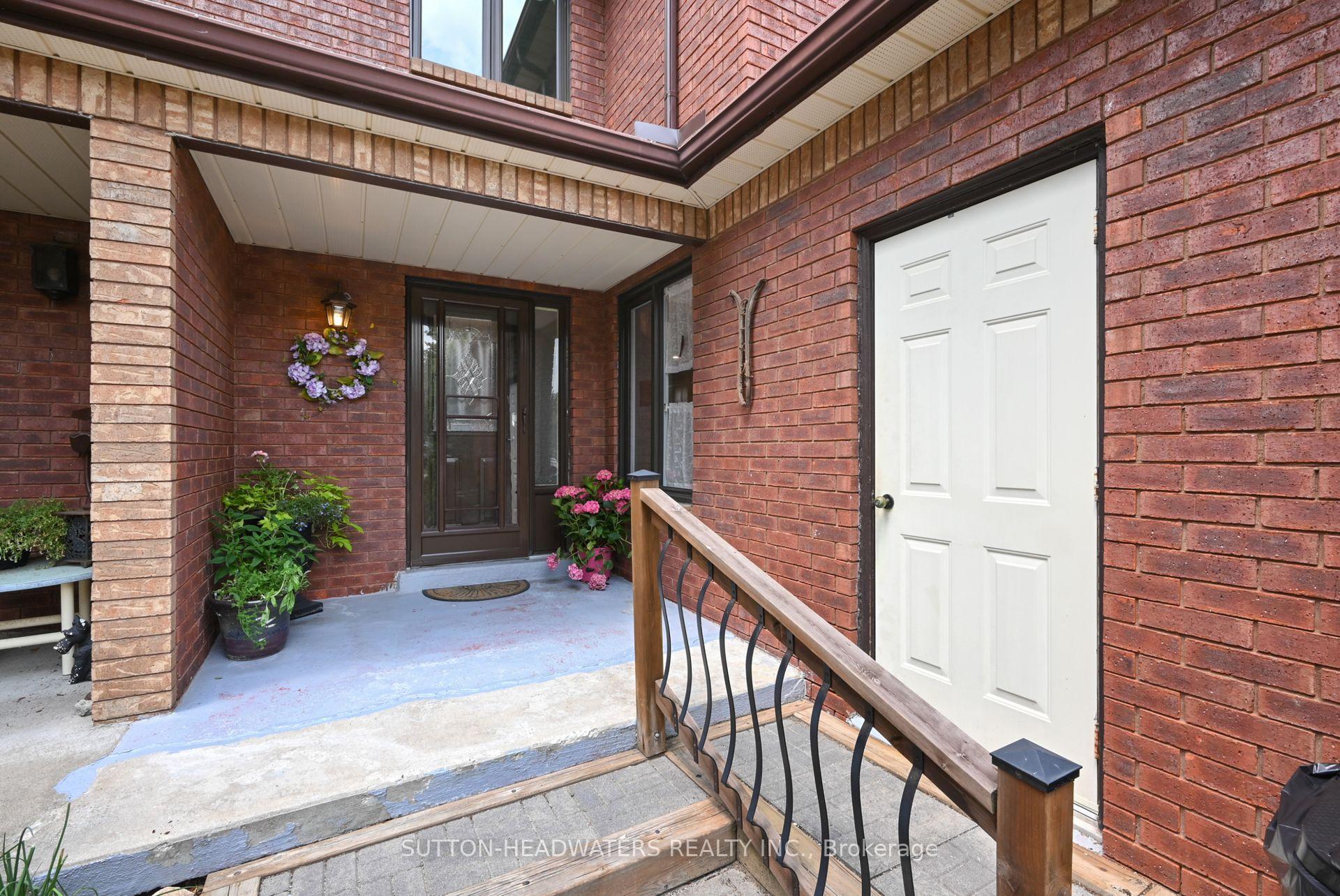 Photo 3 of 29 Parkette Drive, New Tecumseth, Alliston — HOMEH