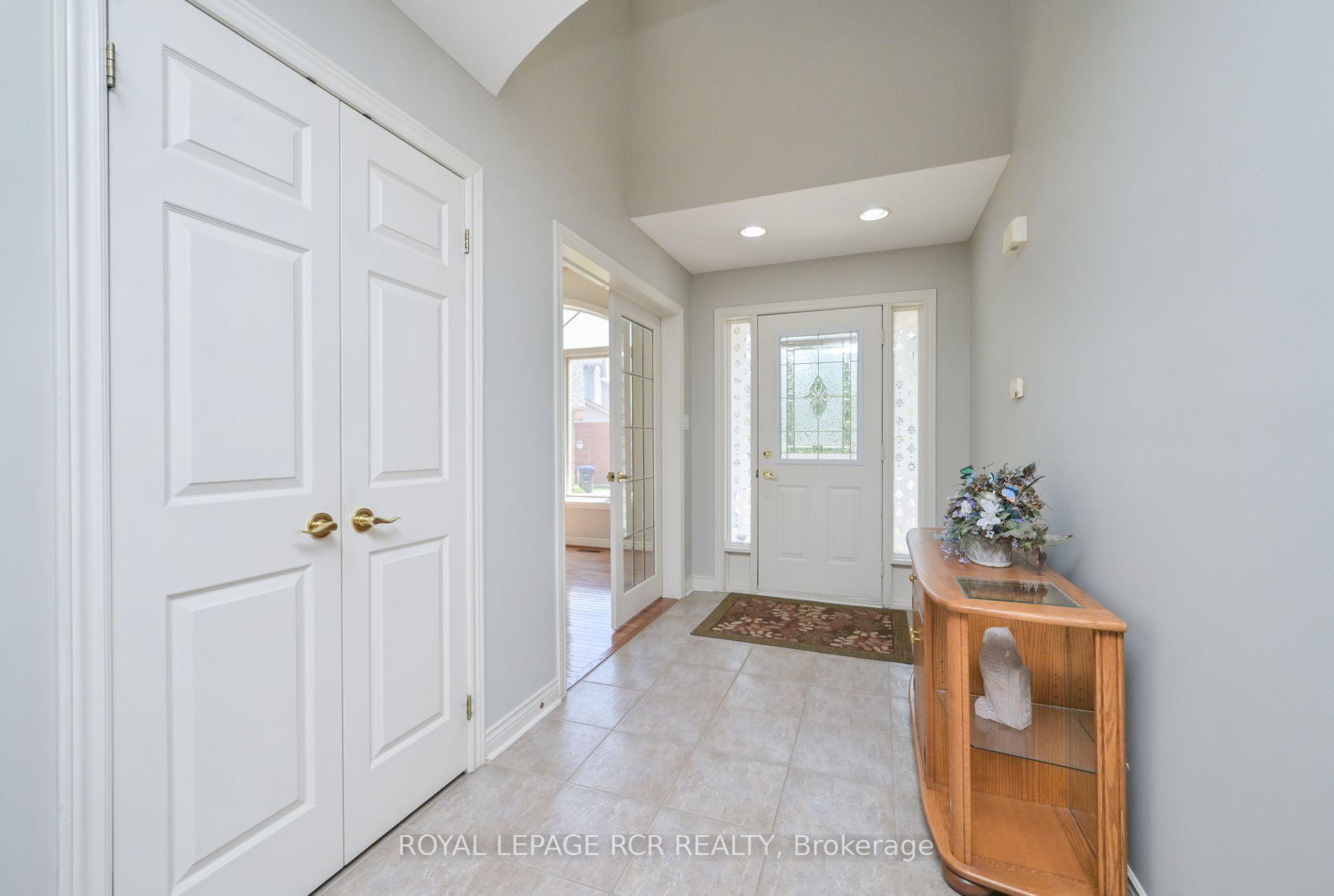 Photo 2 of 10 Forest Link, New Tecumseth, Alliston — HOMEH