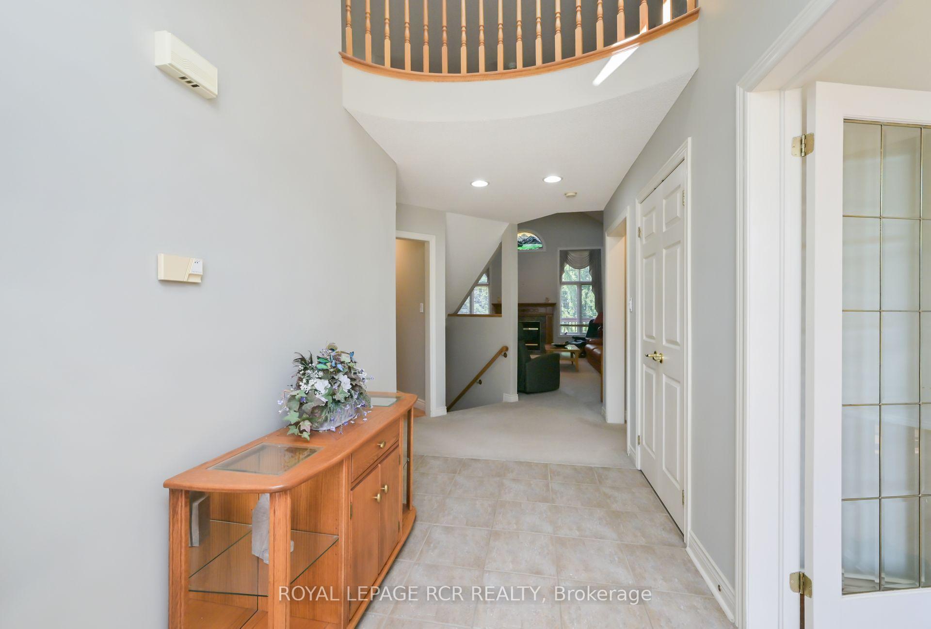 Photo 3 of 10 Forest Link, New Tecumseth, Alliston — HOMEH
