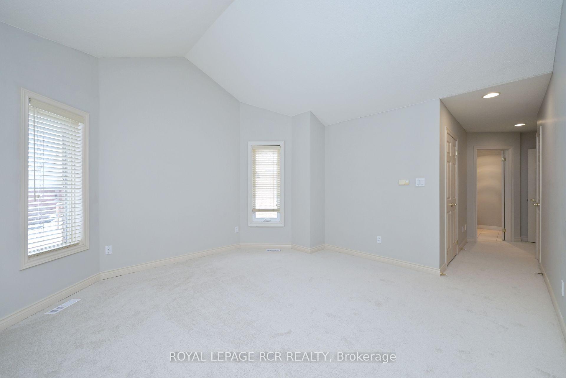 Photo 17 of 10 Forest Link, New Tecumseth, Alliston — HOMEH