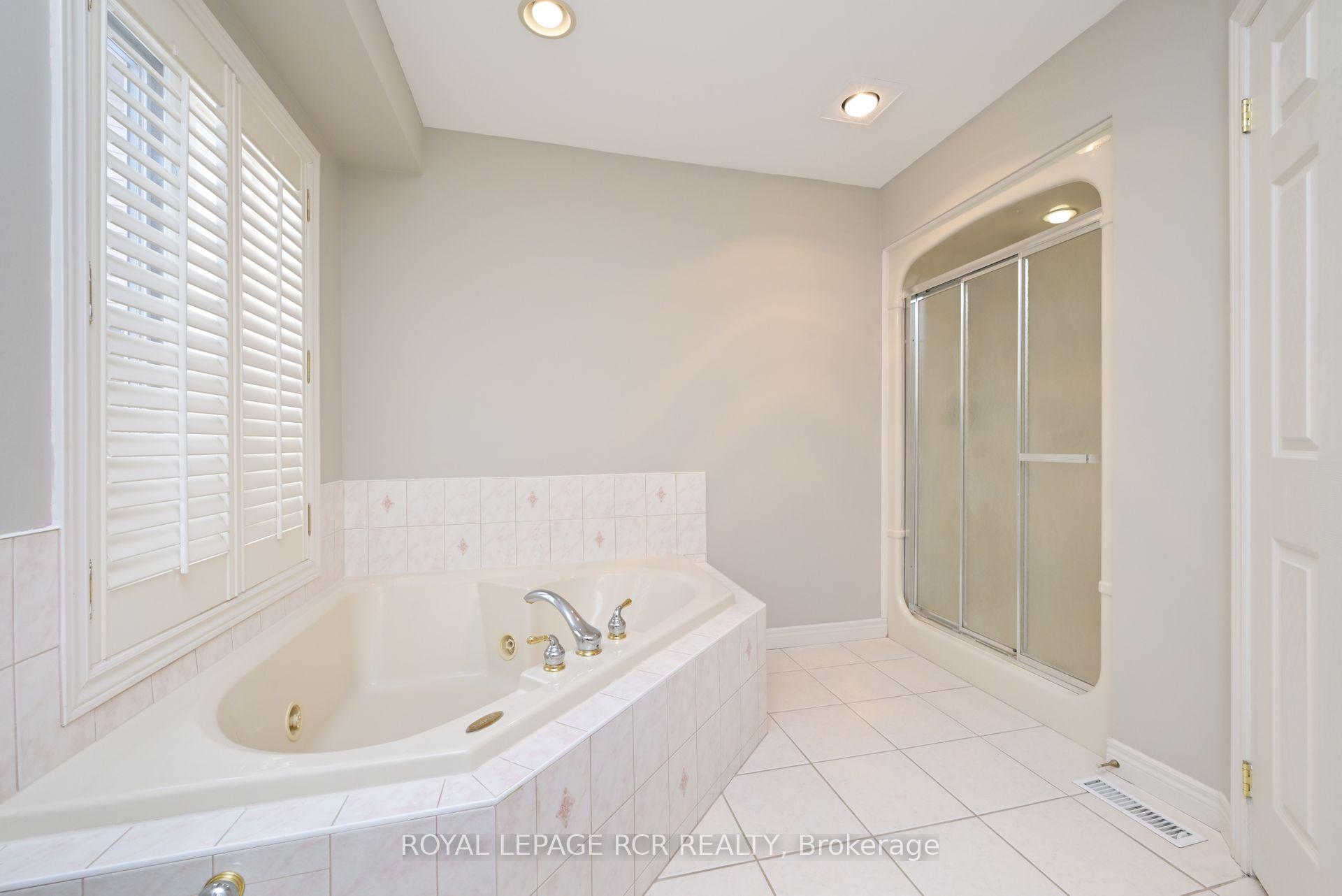 Photo 19 of 10 Forest Link, New Tecumseth, Alliston — HOMEH
