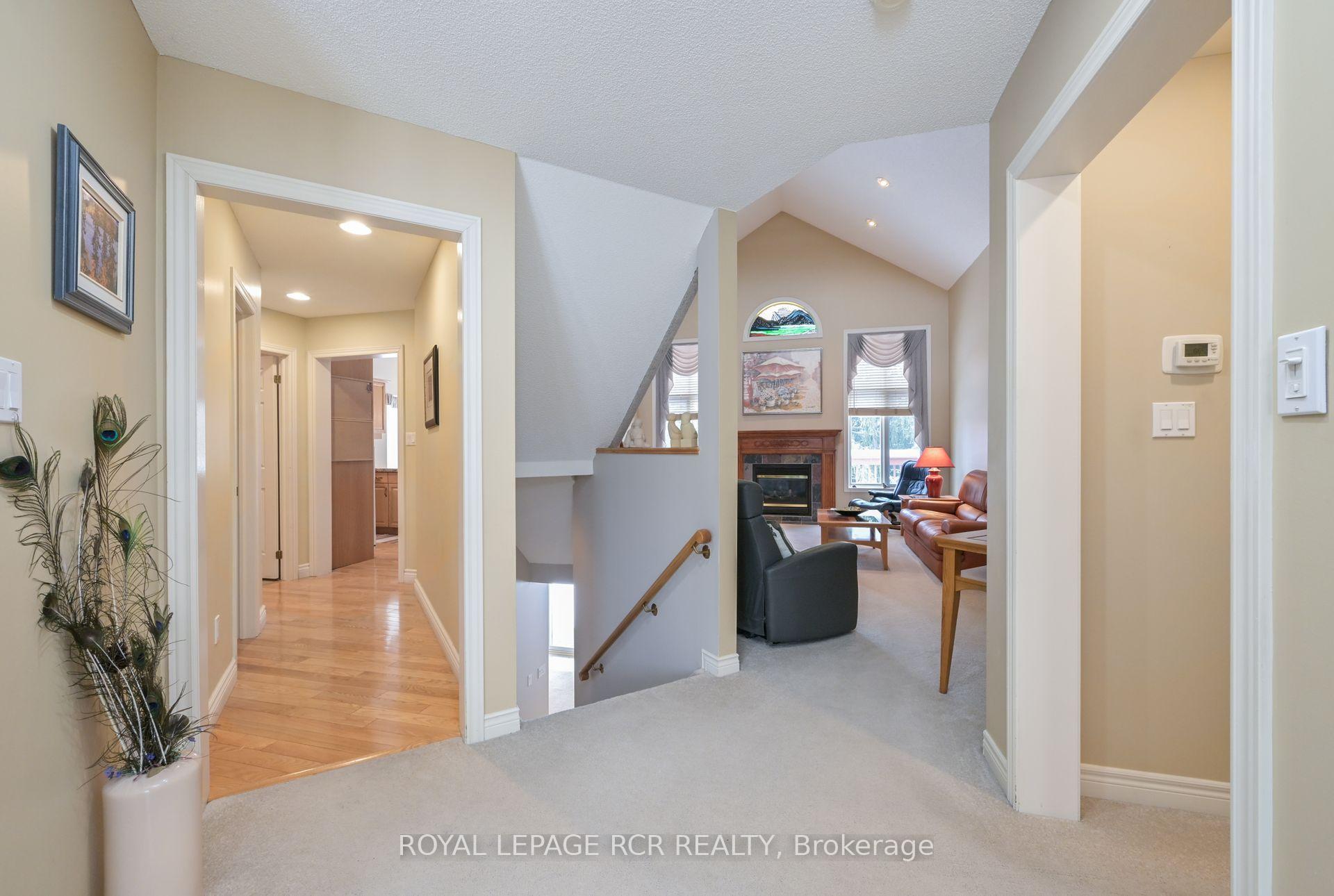 Photo 21 of 10 Forest Link, New Tecumseth, Alliston — HOMEH