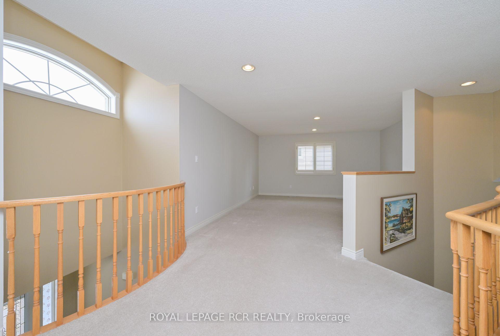 Photo 23 of 10 Forest Link, New Tecumseth, Alliston — HOMEH