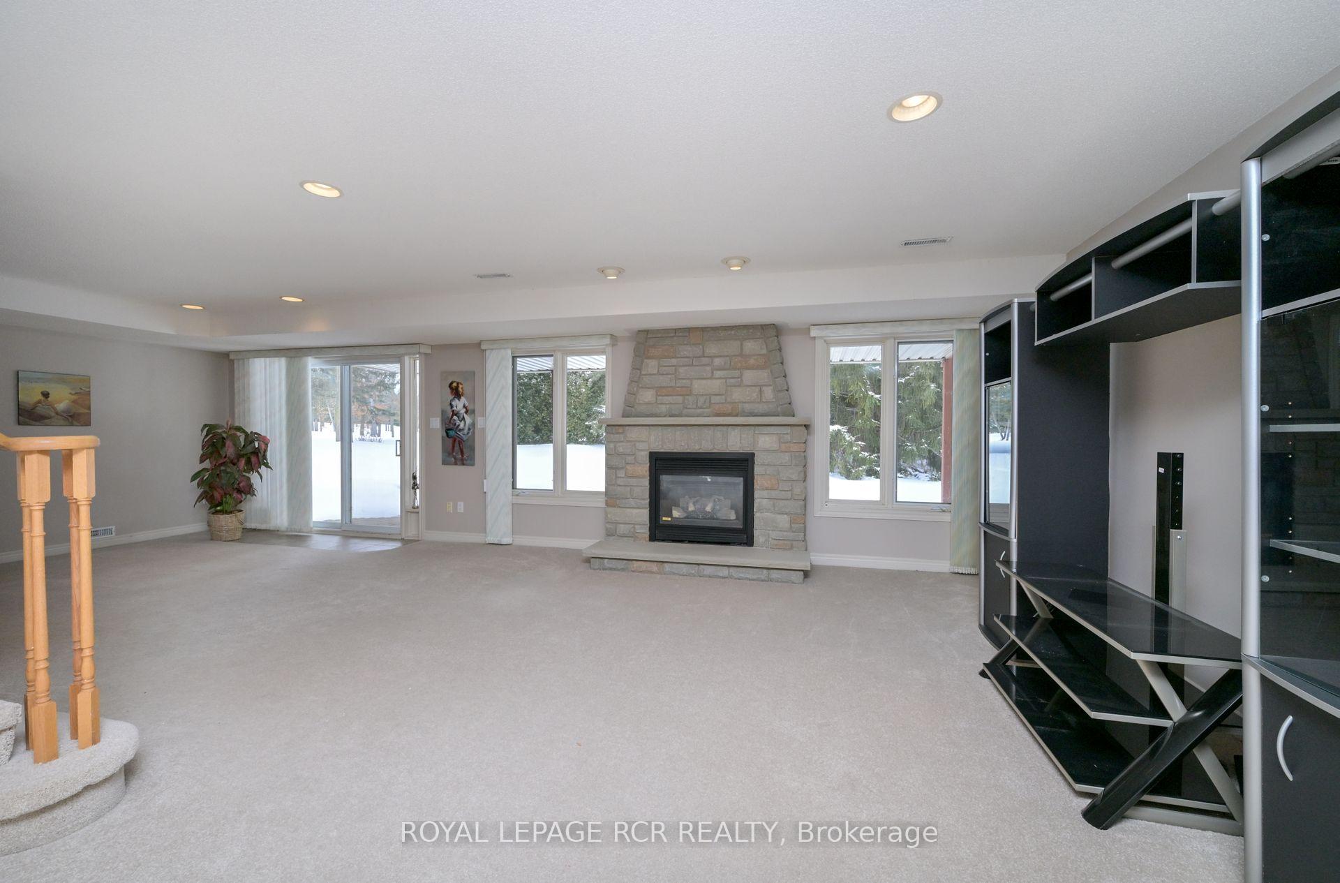 Photo 30 of 10 Forest Link, New Tecumseth, Alliston — HOMEH