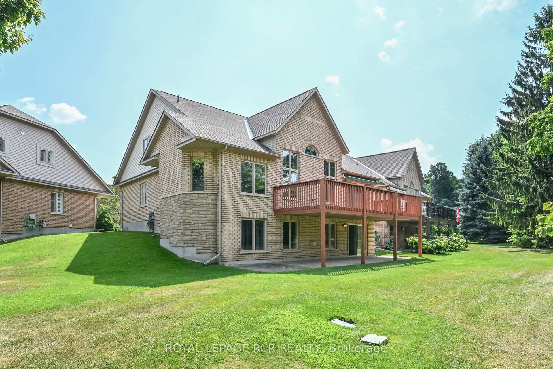 Photo 38 of 10 Forest Link, New Tecumseth, Alliston — HOMEH